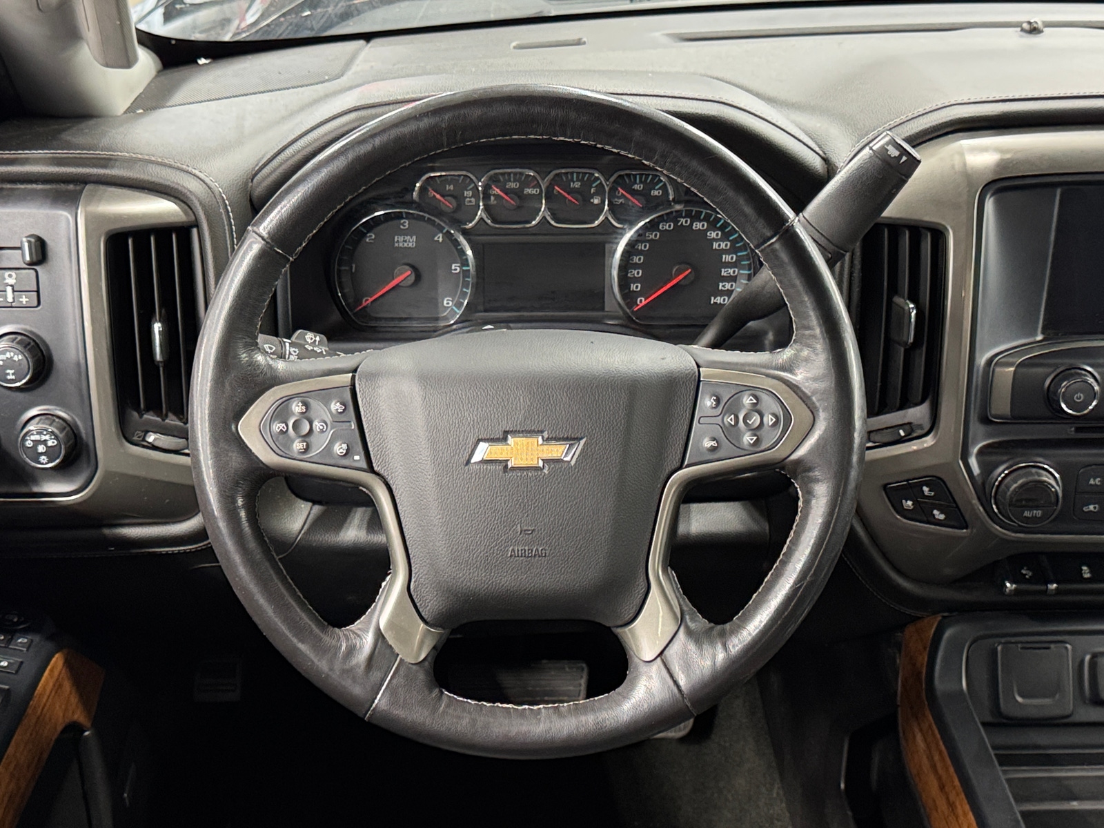 Thumbnail: 2018 Chevrolet Silverado 1500 - 4
