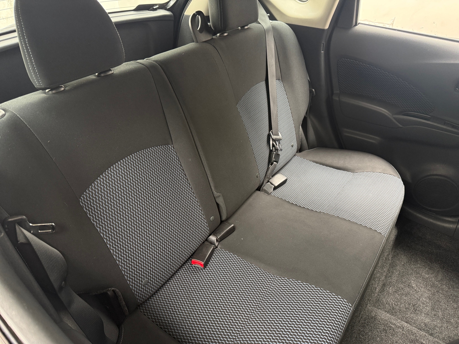 Thumbnail: 2018 Nissan Versa Note - 6