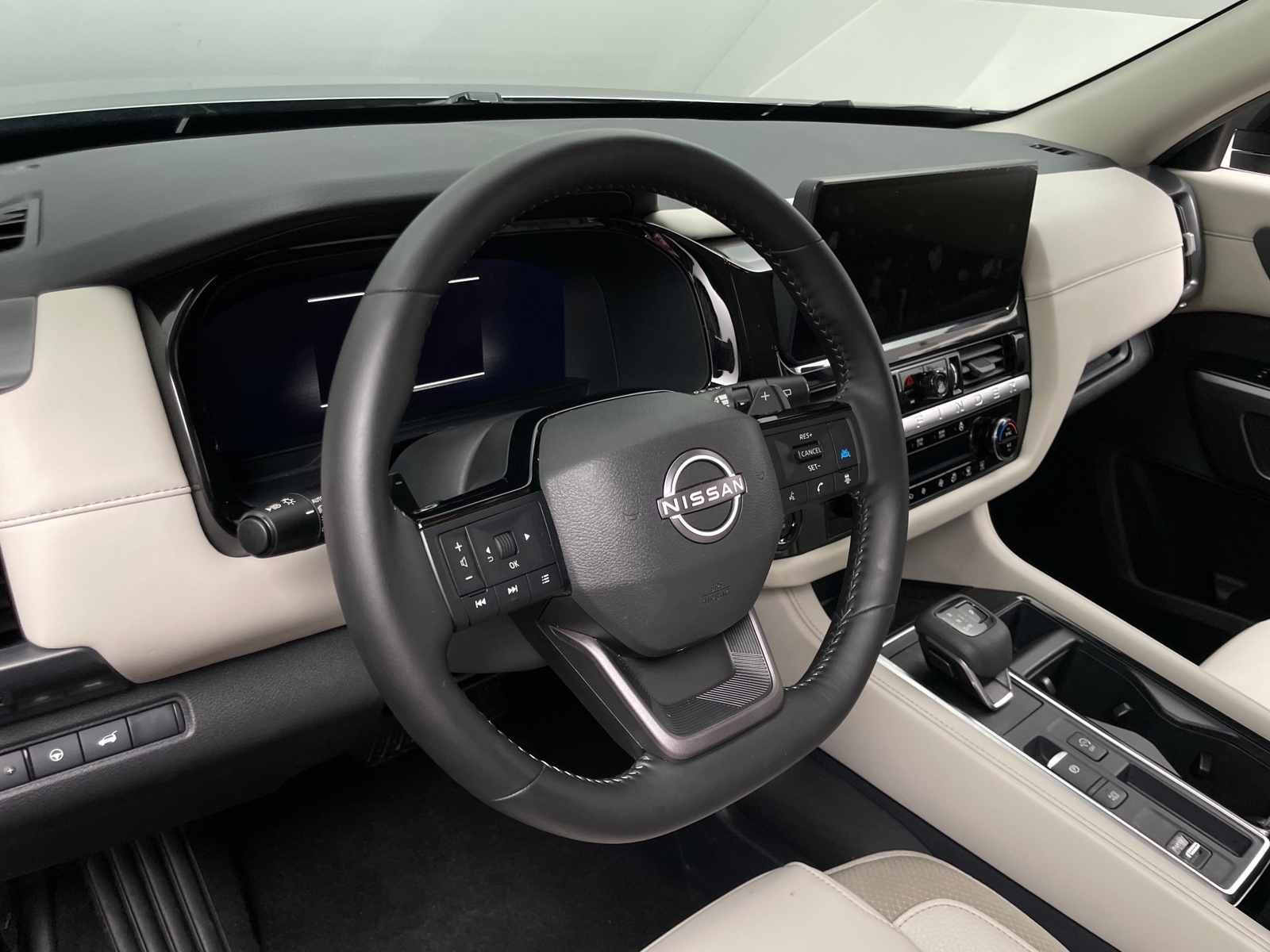 Thumbnail: 2026 Nissan Pathfinder - 4