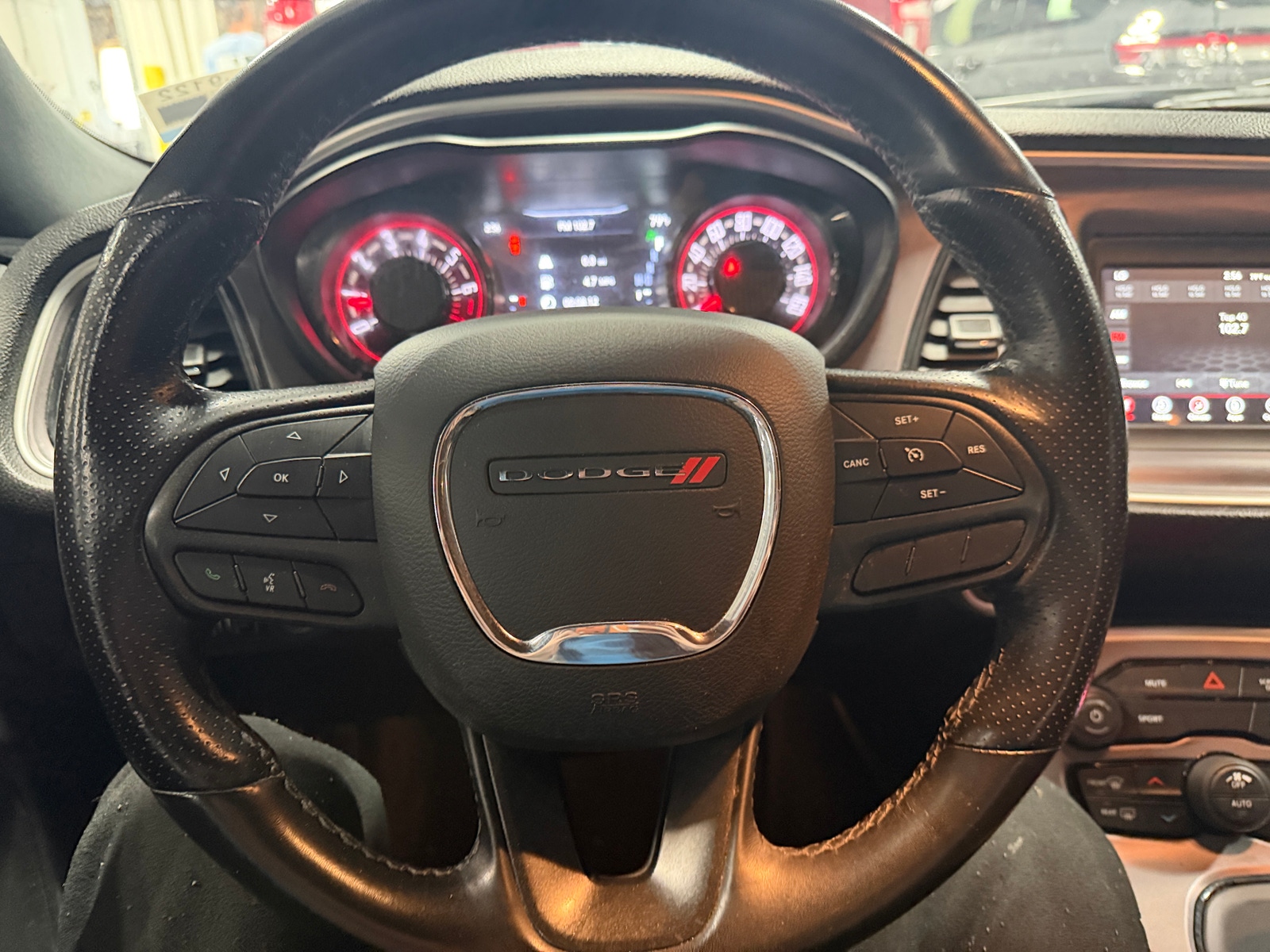 Thumbnail: 2022 Dodge Challenger - 4