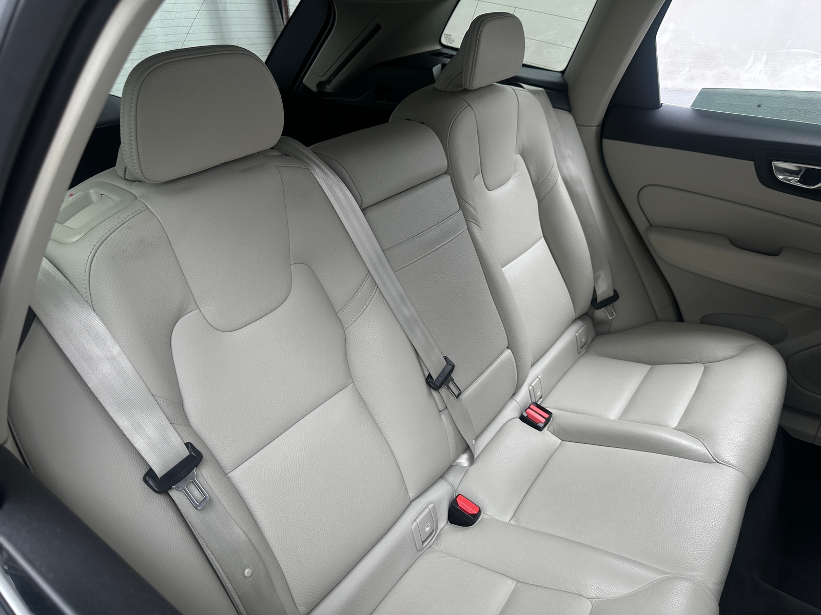 Thumbnail: 2021 Volvo XC60 - 5