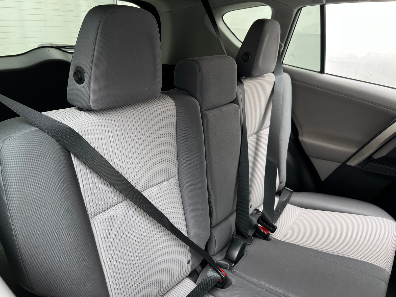Thumbnail: 2013 Toyota RAV4 - 6