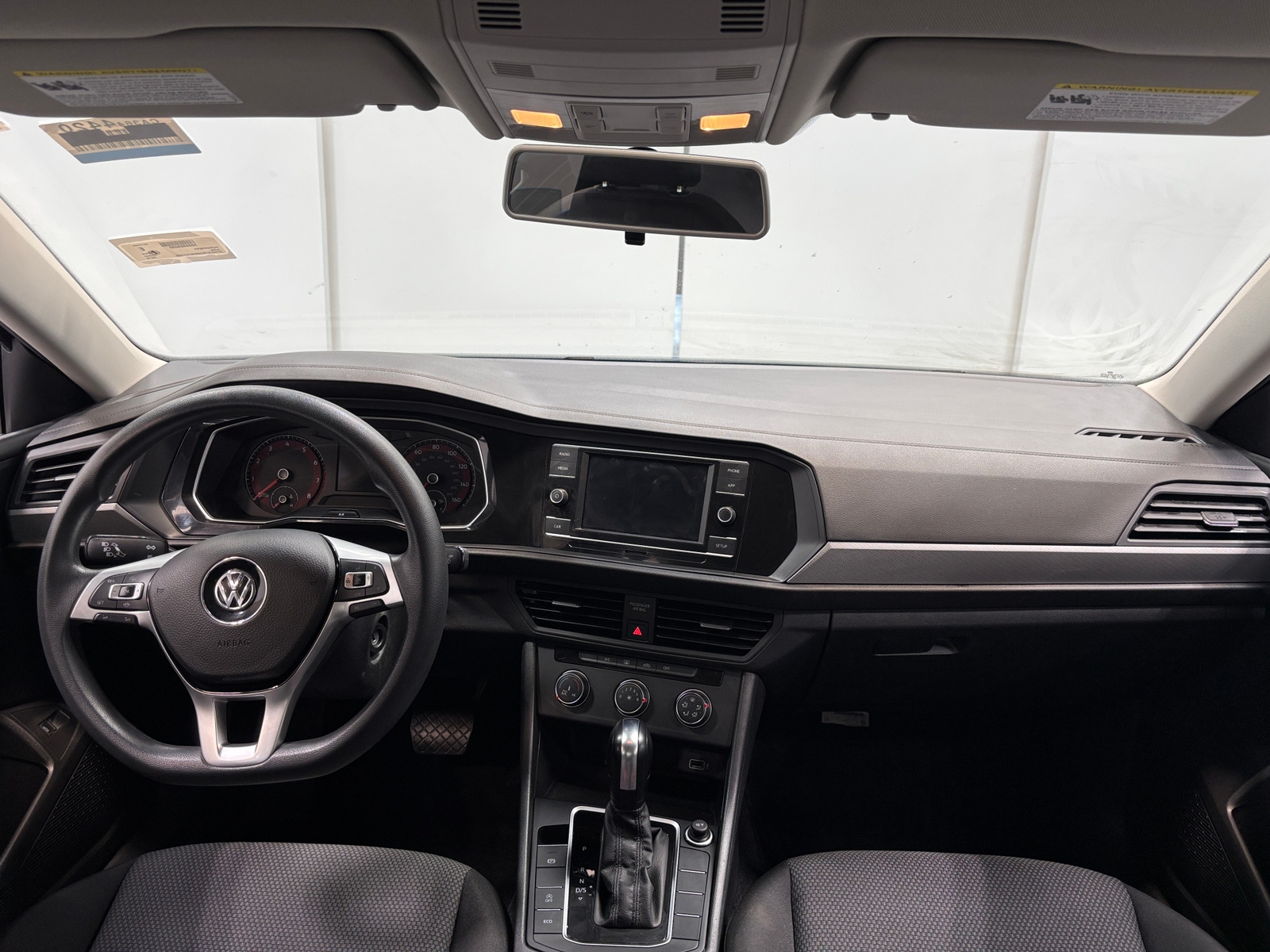 Thumbnail: 2019 Volkswagen Jetta - 3
