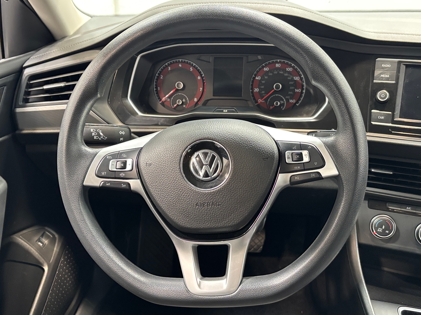 Thumbnail: 2019 Volkswagen Jetta - 5