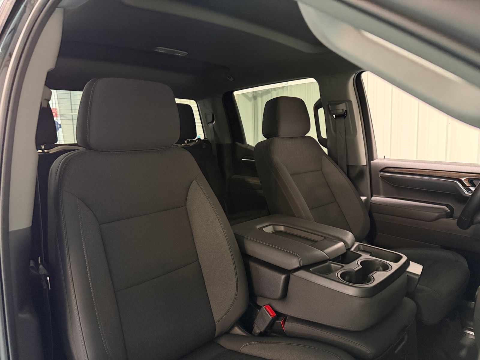 Thumbnail: 2026 Chevrolet Silverado 1500 - 2