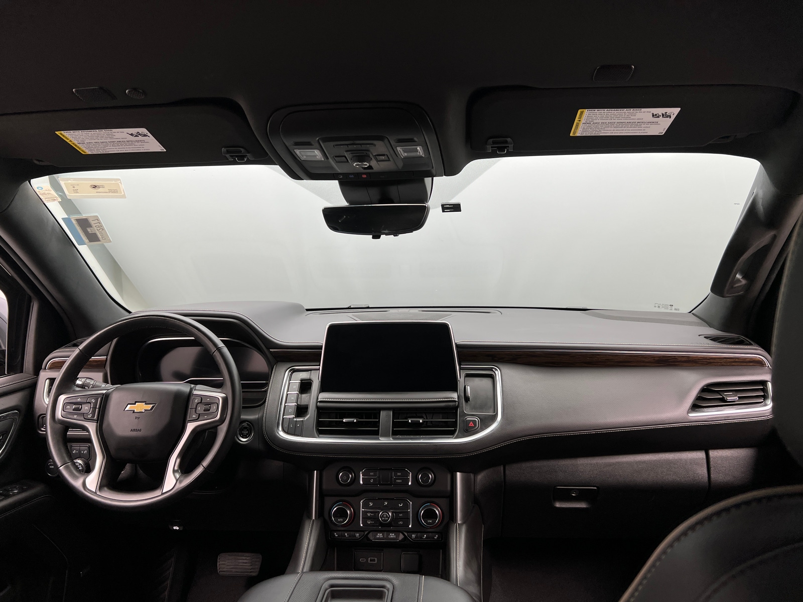 Thumbnail: 2024 Chevrolet Suburban - 2