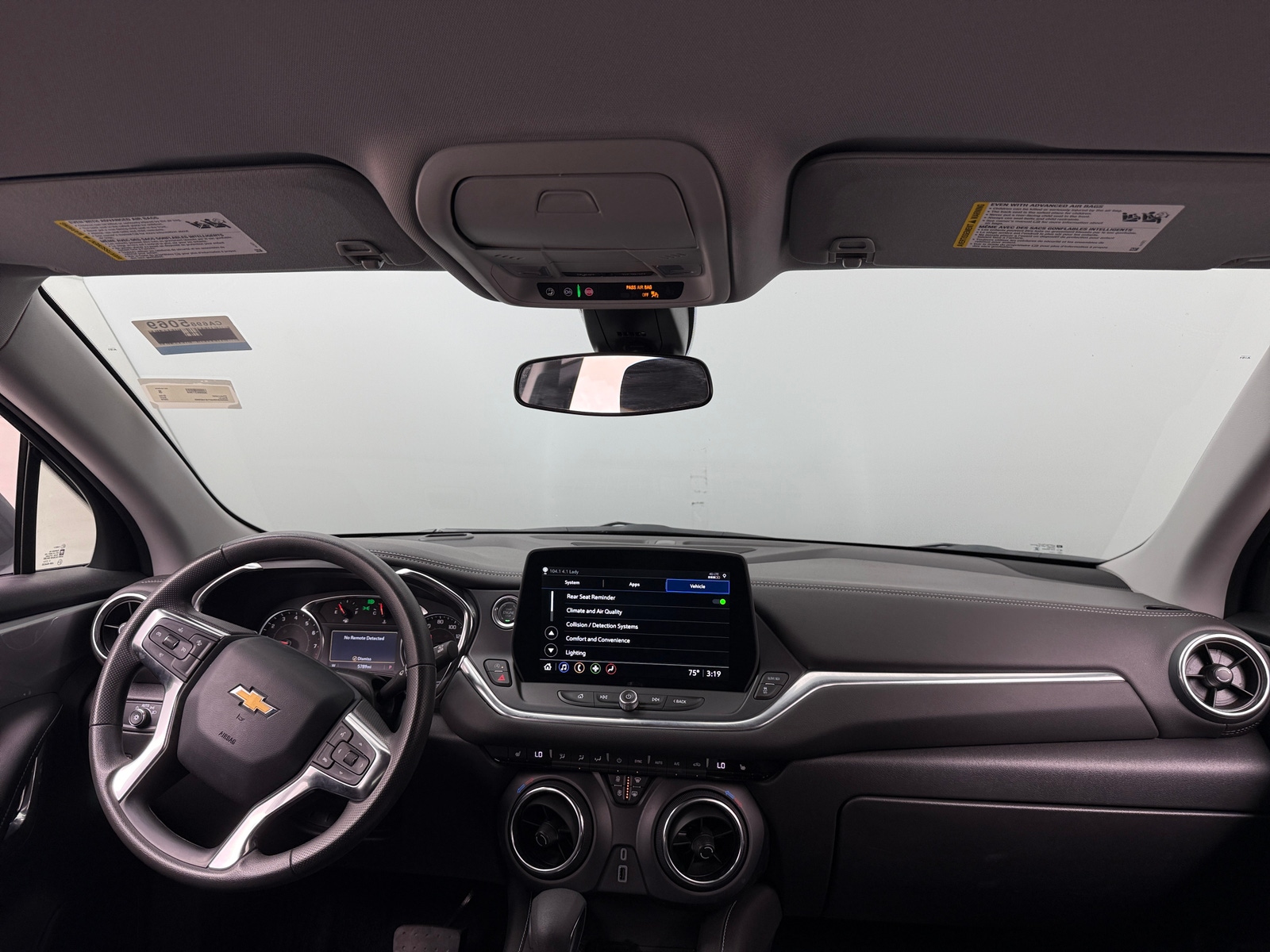 Thumbnail: 2026 Chevrolet Blazer - 3