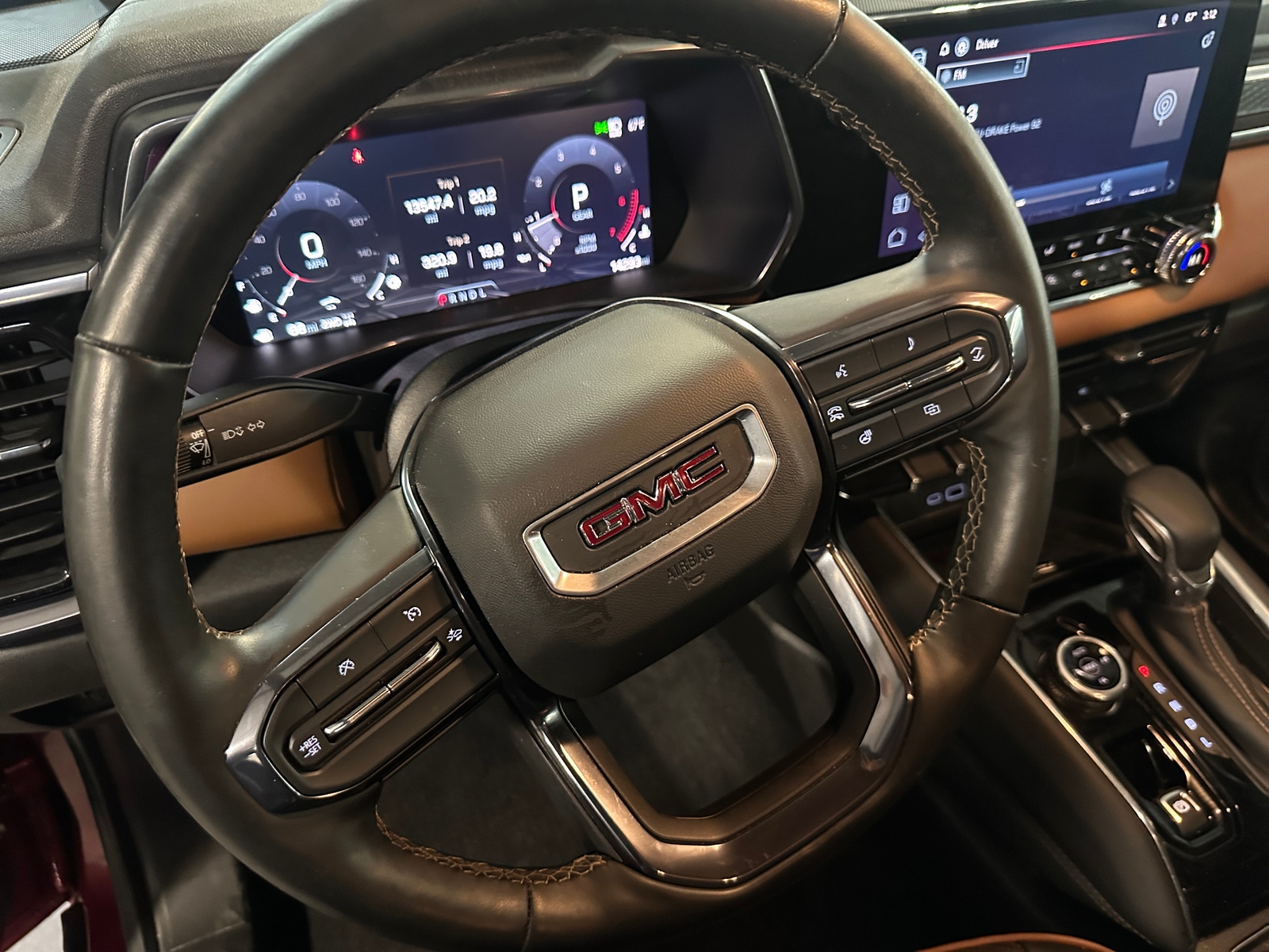 Thumbnail: 2025 GMC Canyon - 4