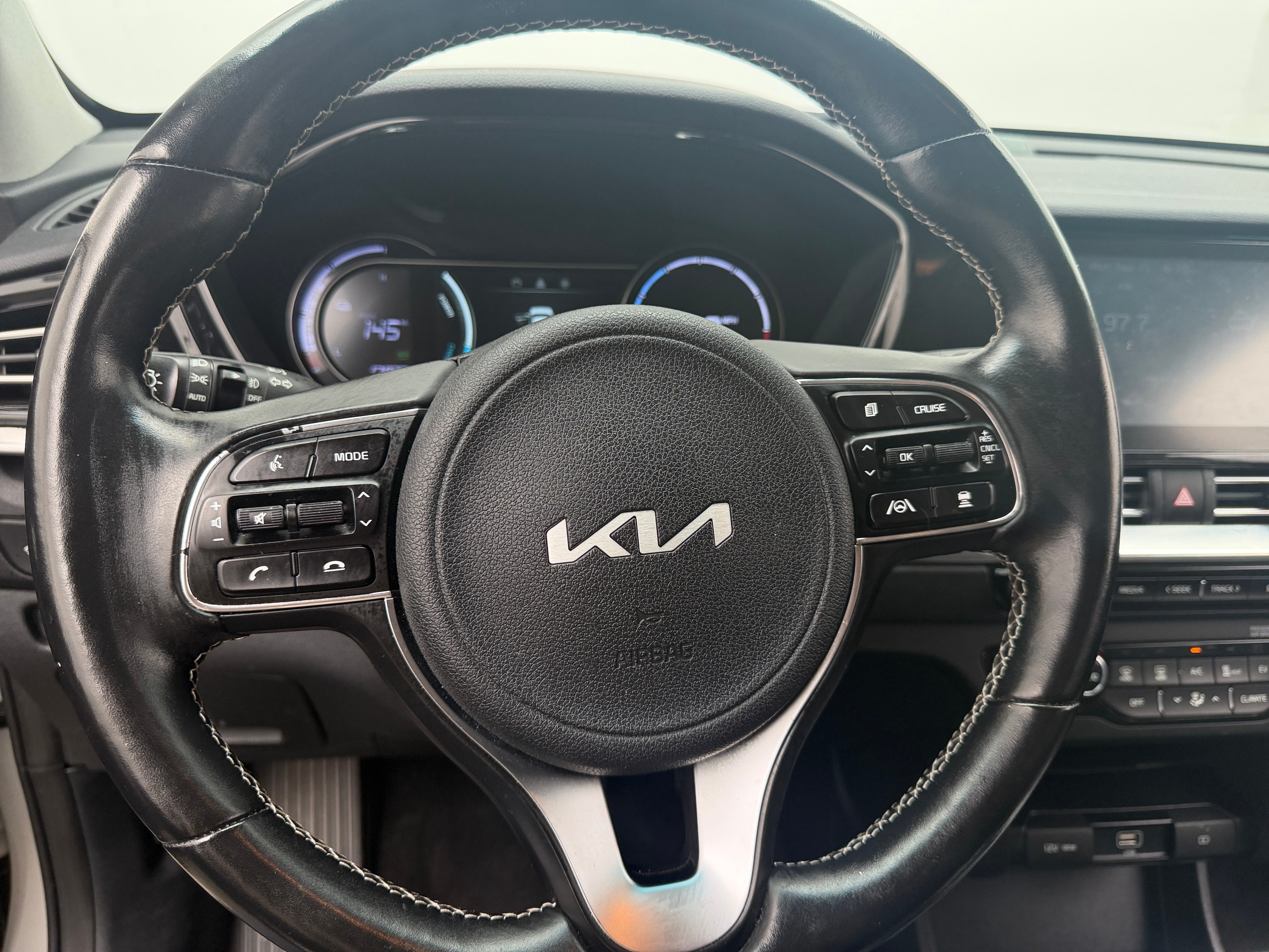 Used 2022 Kia Niro S with VIN KNDCC3LG4N5161248 for sale in Auburn, WA