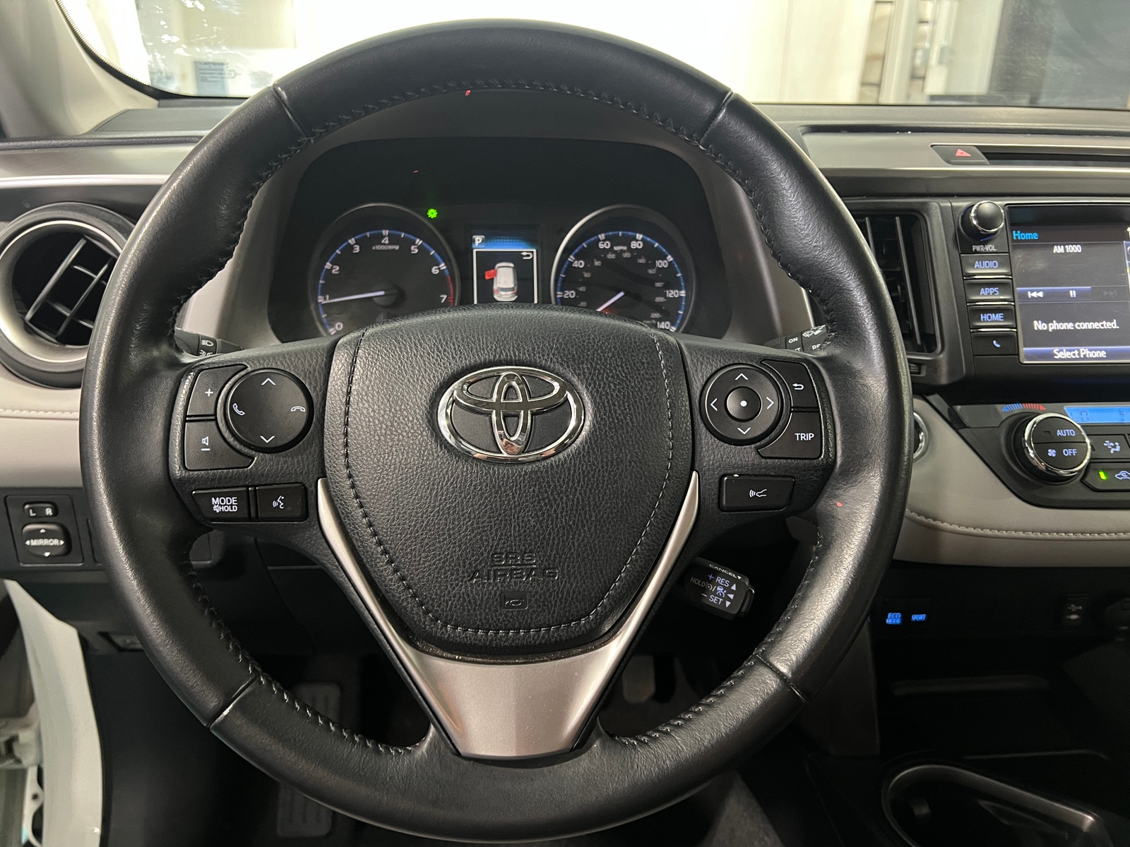 Thumbnail: 2018 Toyota RAV4 - 5