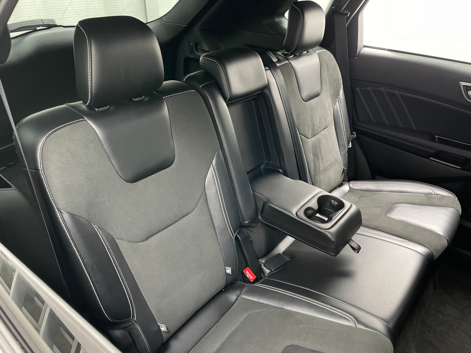 Thumbnail: 2019 Ford Edge - 5