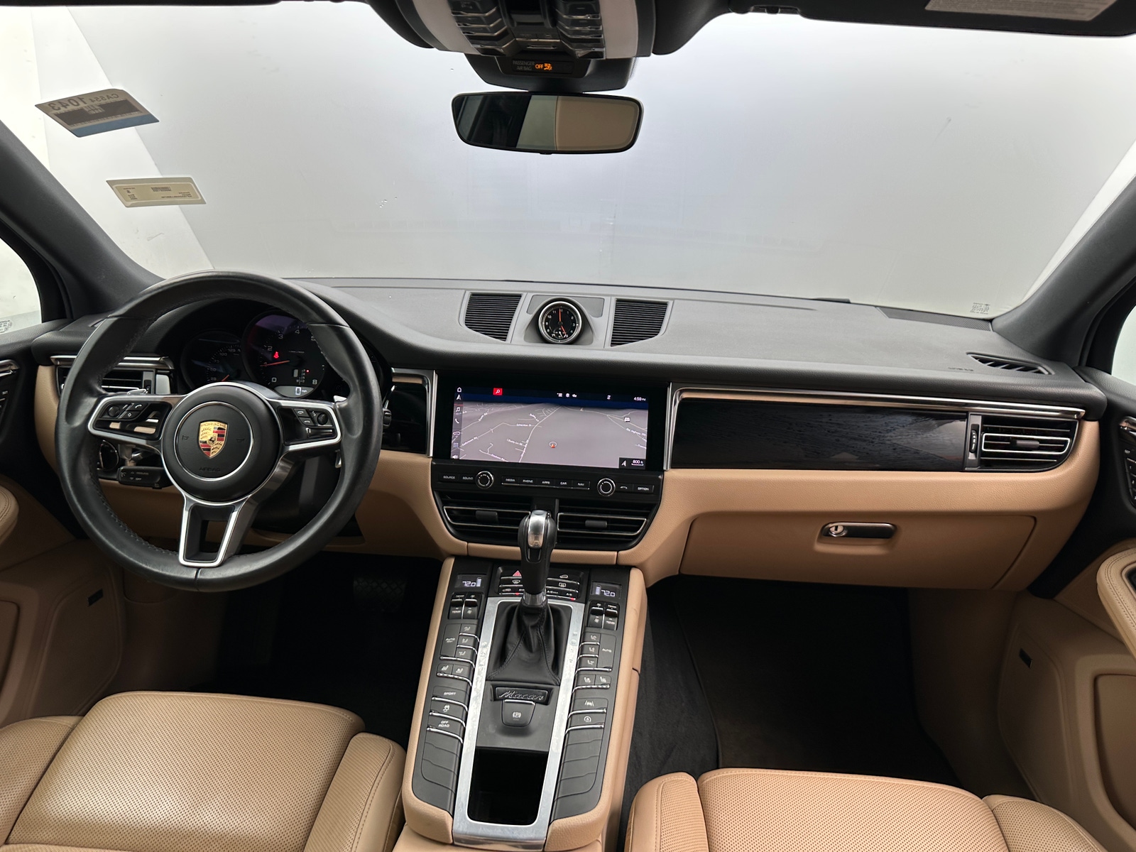 Thumbnail: 2020 Porsche Macan - 3