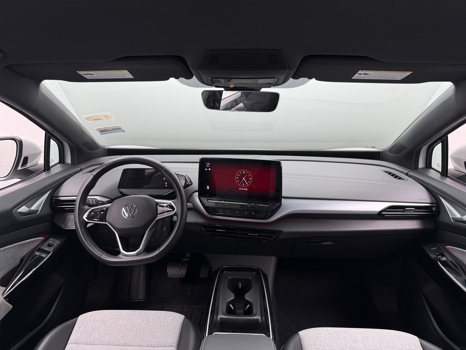Thumbnail: 2023 Volkswagen ID.4 - 3