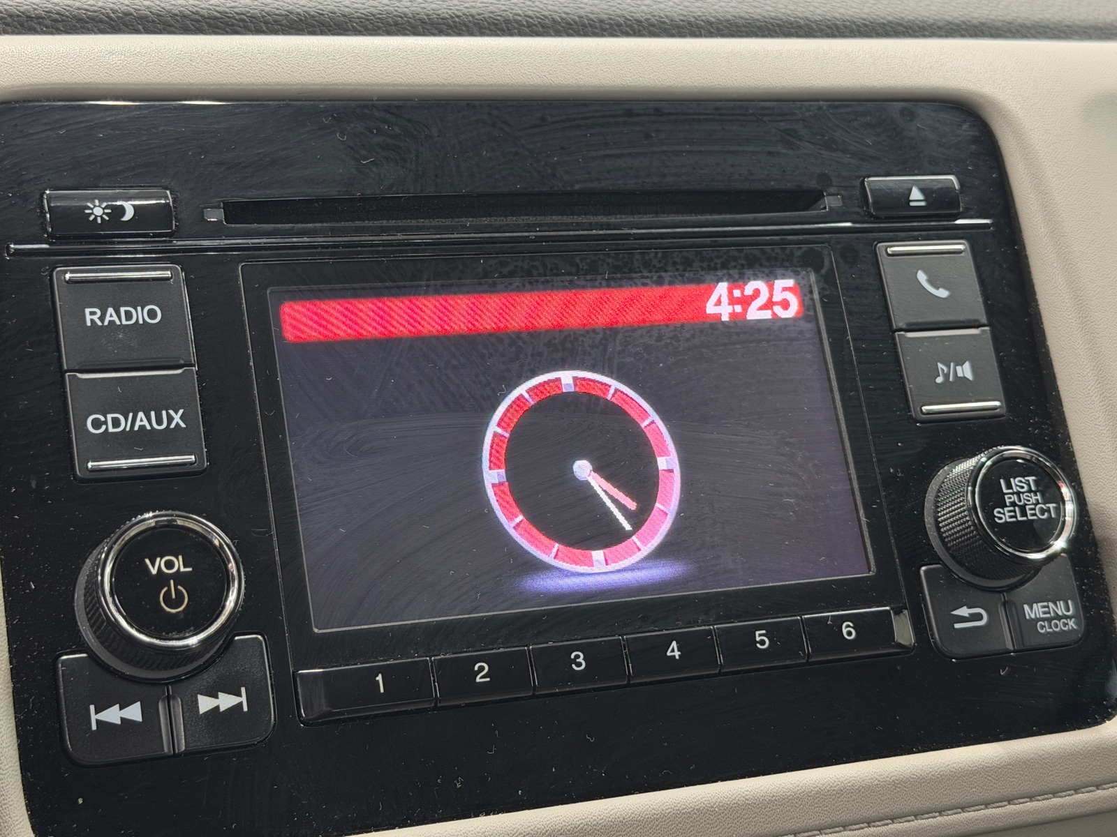 Thumbnail: 2016 Honda HR-V - 4