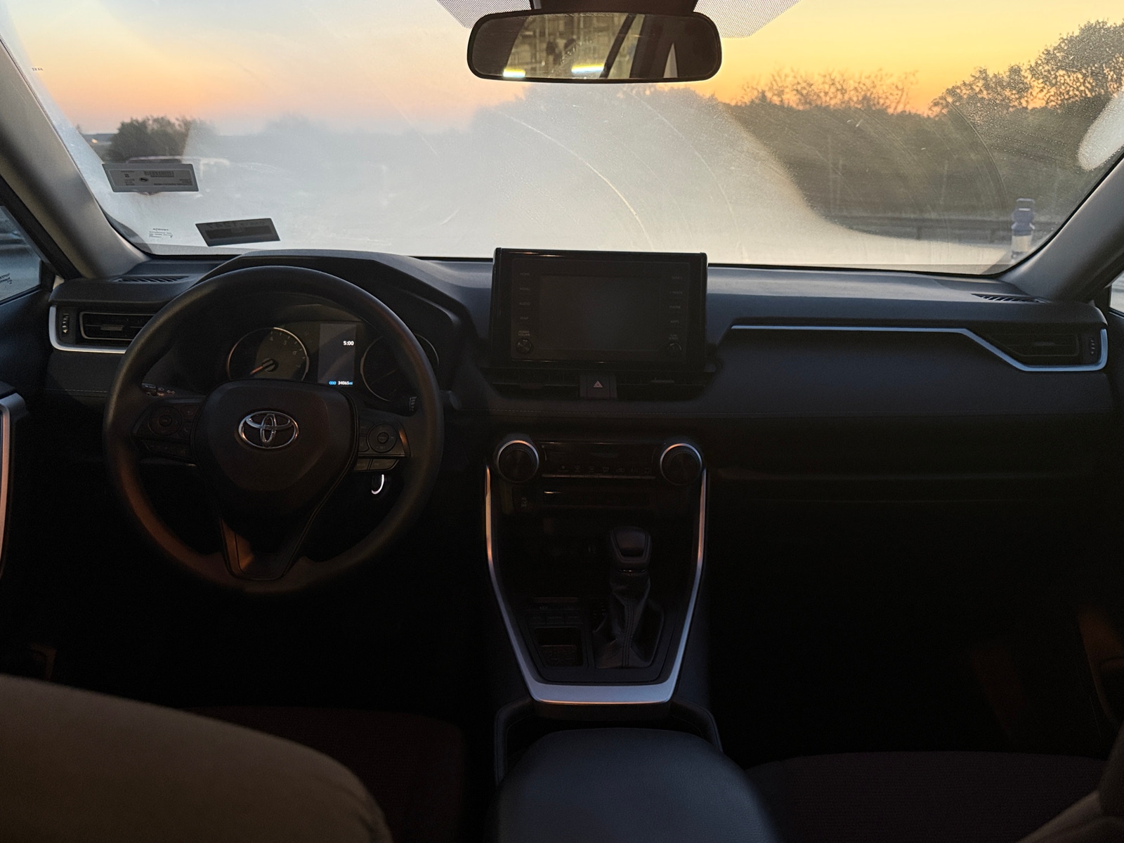 Thumbnail: 2019 Toyota RAV4 - 3