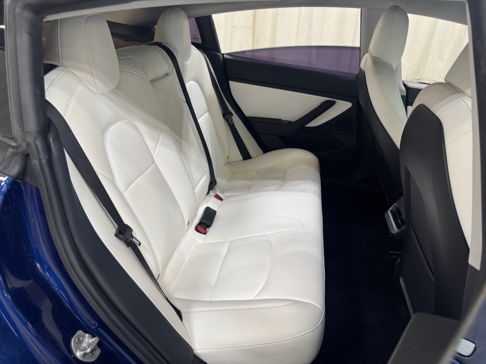 Thumbnail: 2019 Tesla Model 3 - 5
