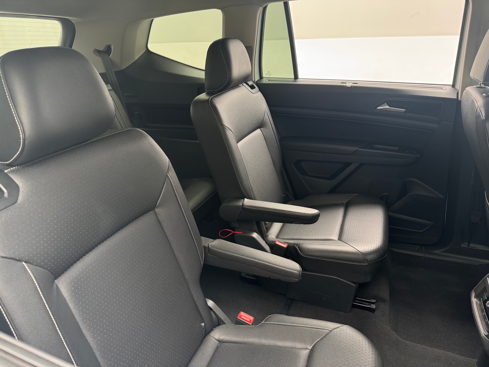 Thumbnail: 2021 Volkswagen Atlas - 5