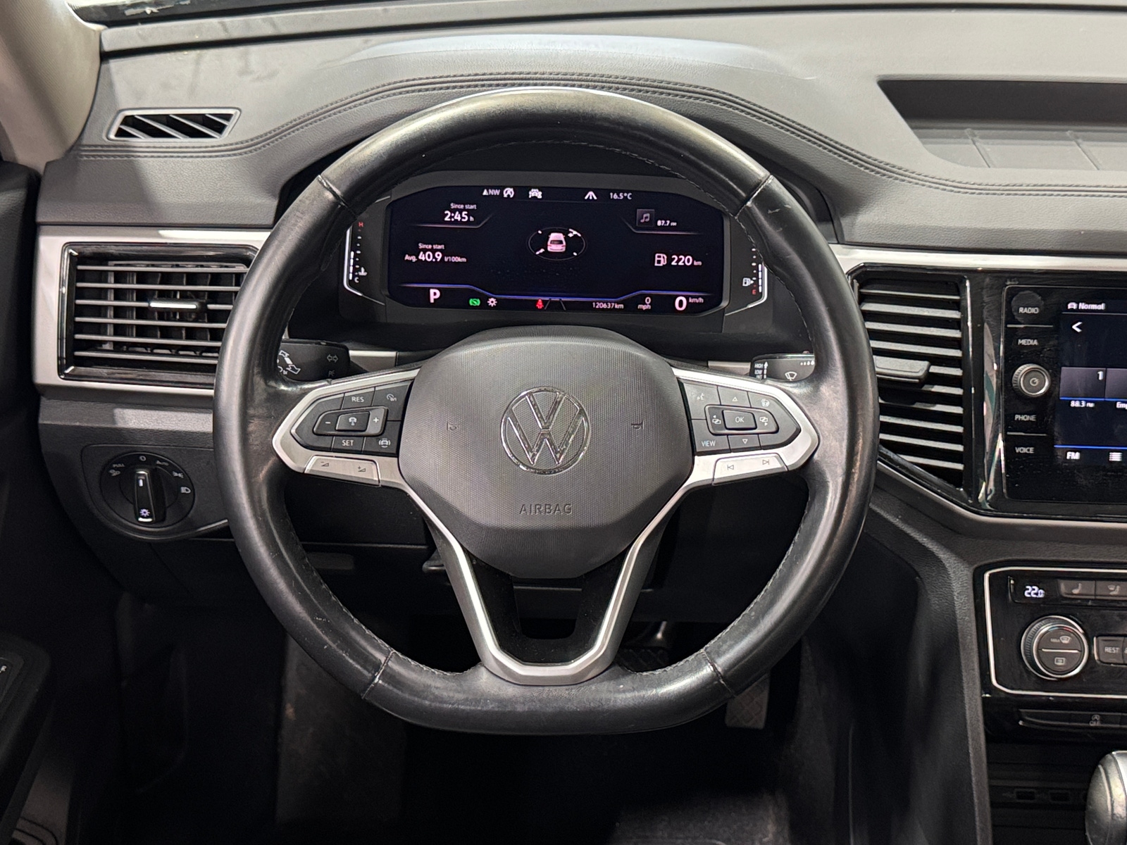 Thumbnail: 2021 Volkswagen Atlas - 4