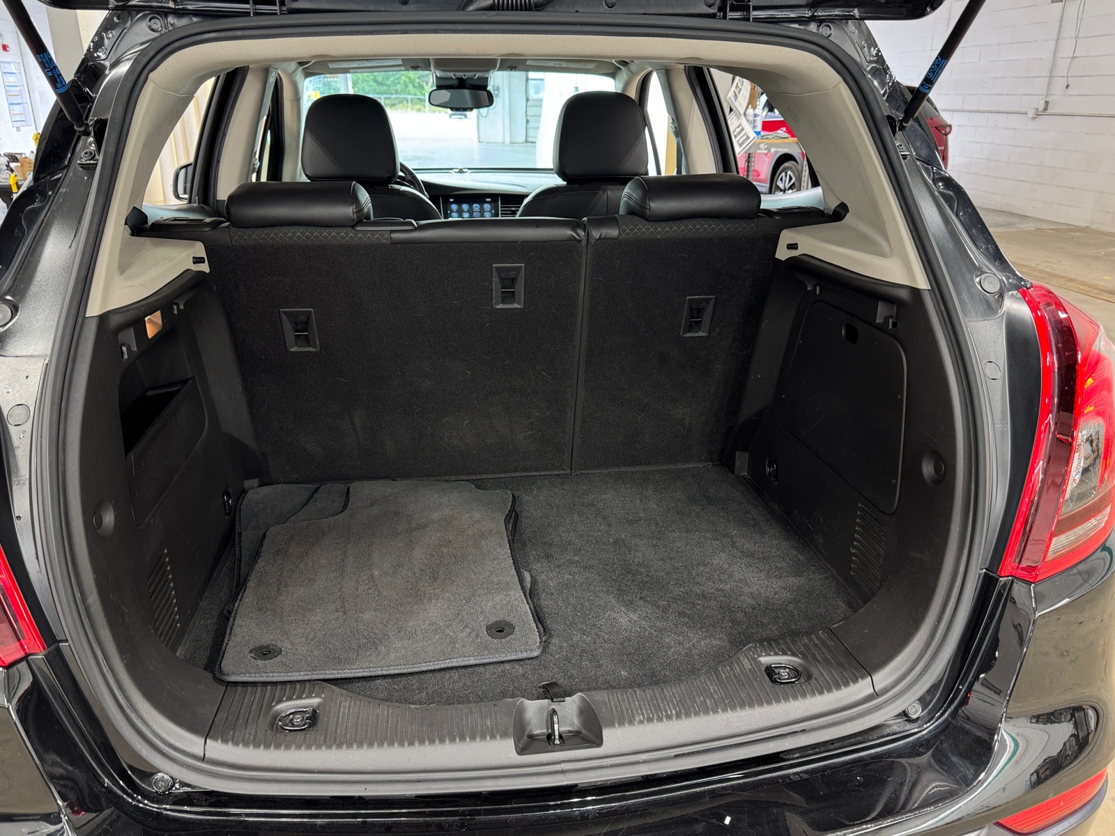 Thumbnail: 2018 Buick Encore - 6