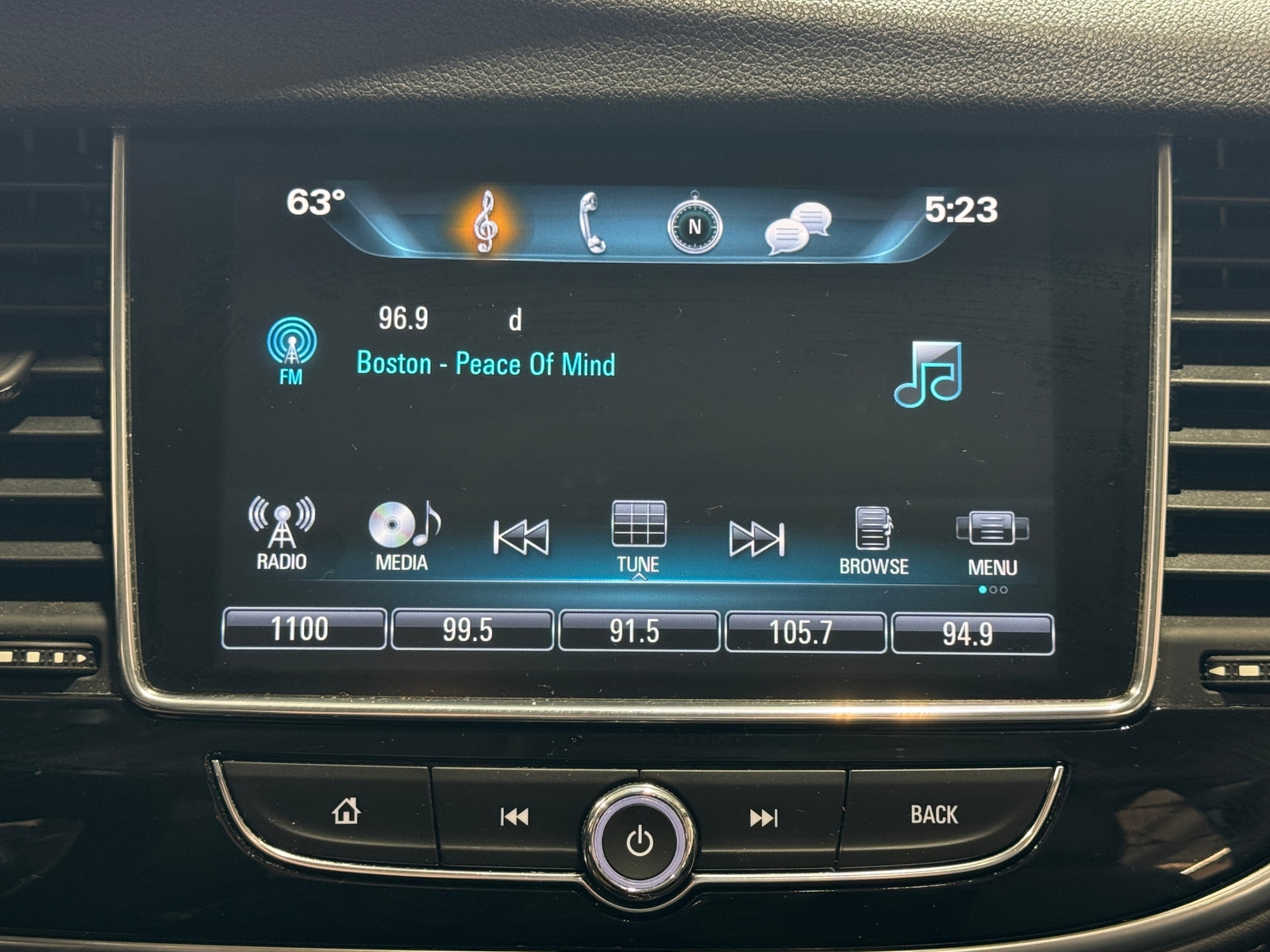 Thumbnail: 2018 Buick Encore - 3
