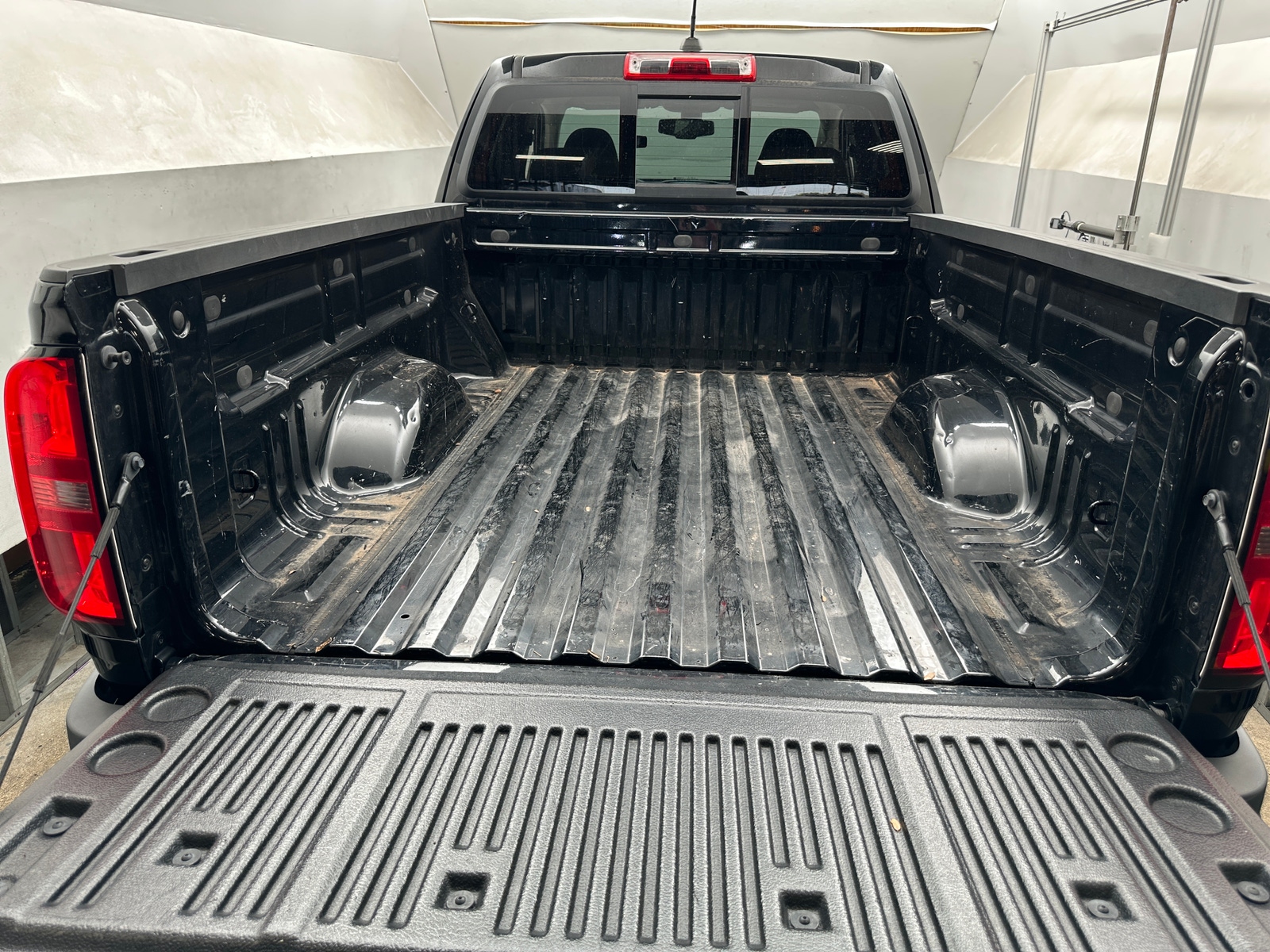 Thumbnail: 2021 Chevrolet Colorado - 7