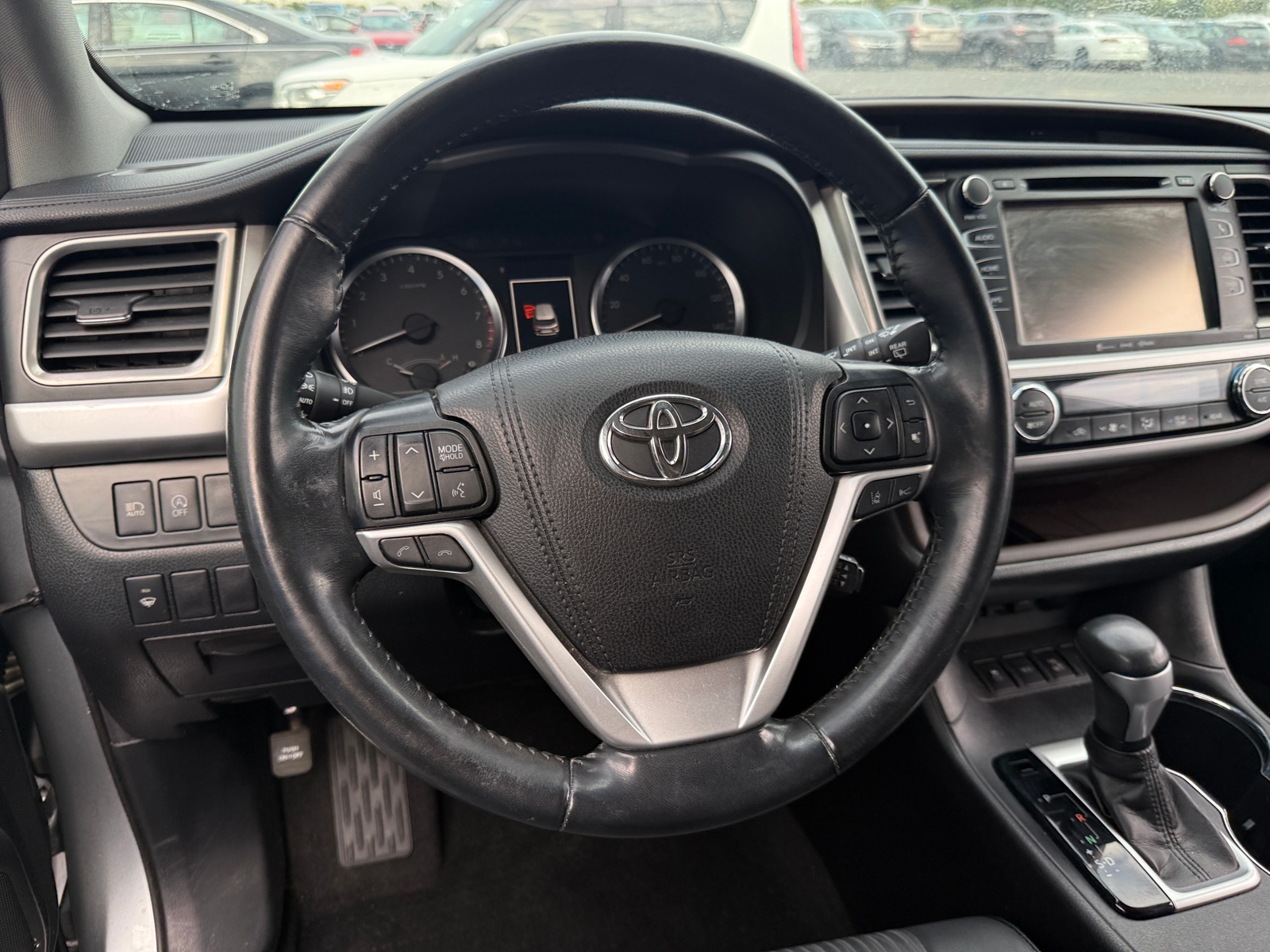 Thumbnail: 2019 Toyota Highlander - 4