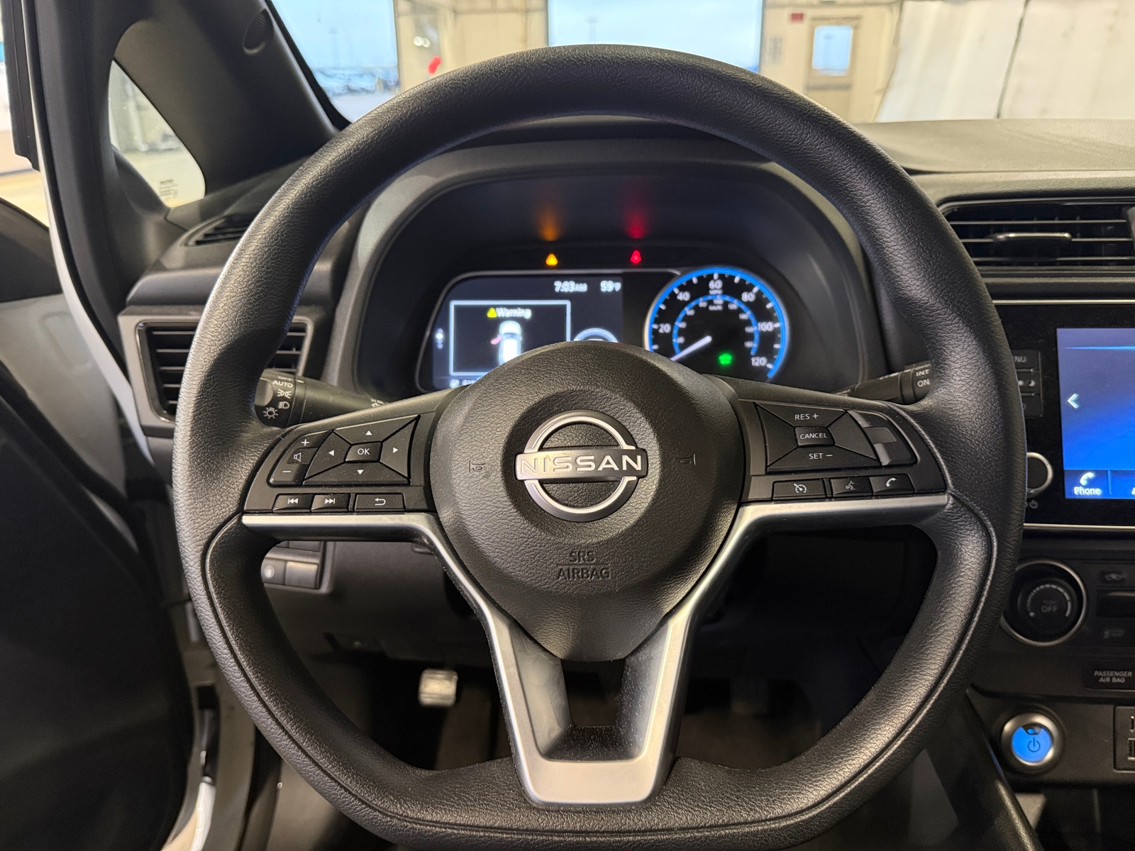 Thumbnail: 2025 Nissan Leaf - 5