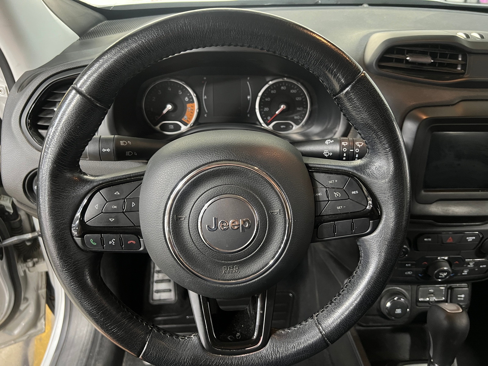 Thumbnail: 2020 Jeep Renegade - 5