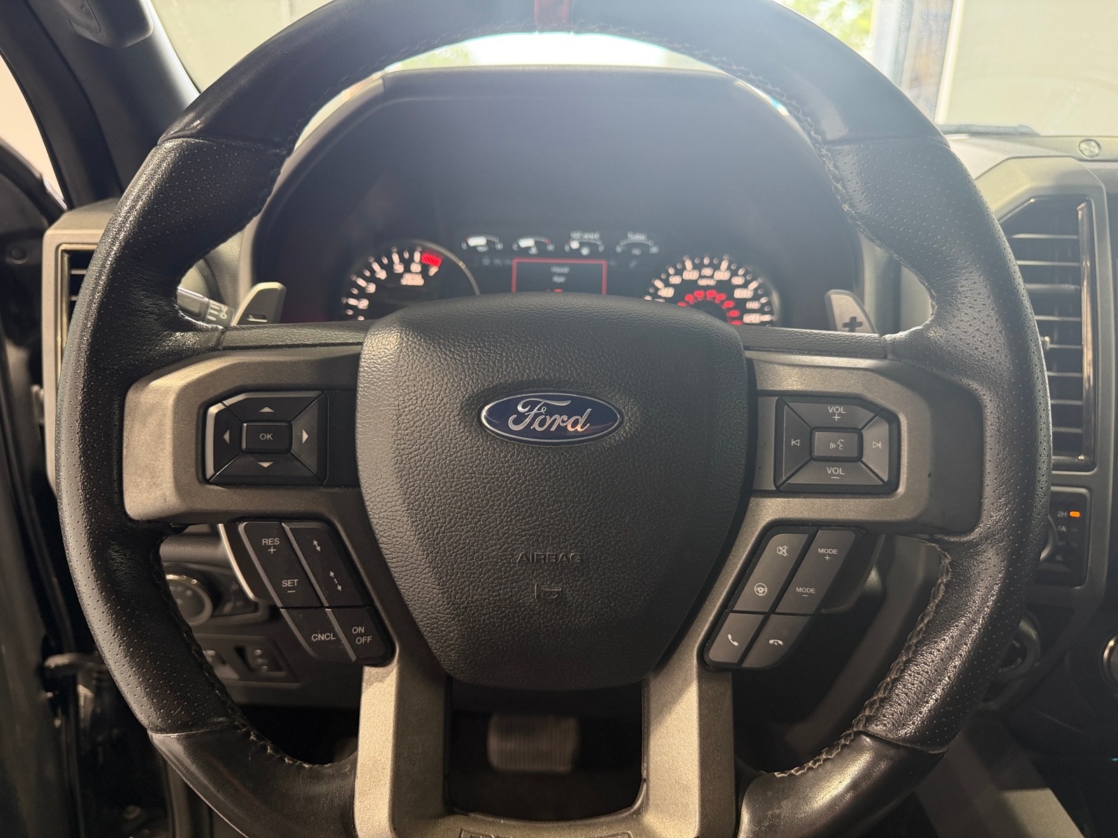 Thumbnail: 2020 Ford Econoline - 4