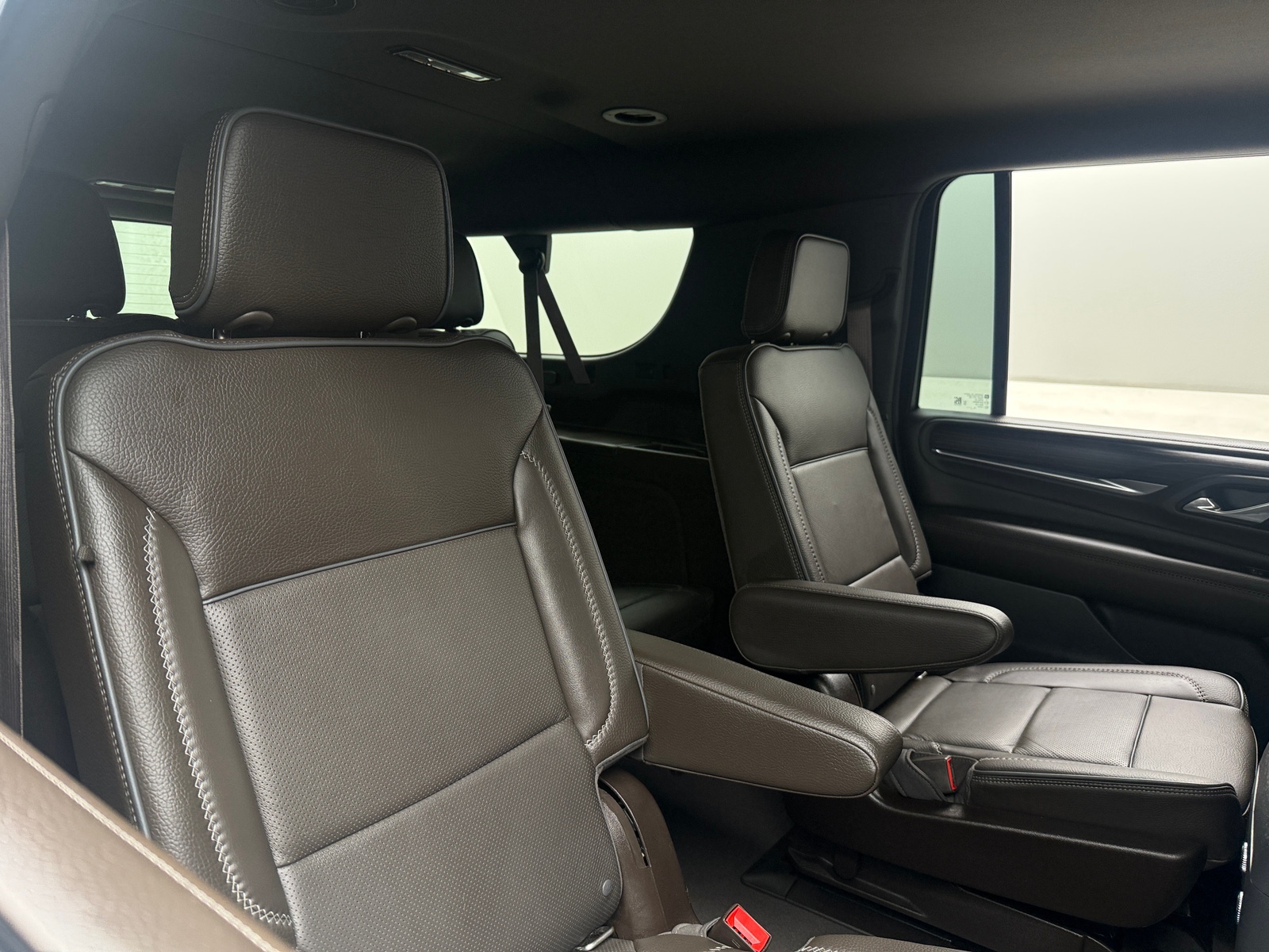 Thumbnail: 2022 GMC Yukon XL - 5