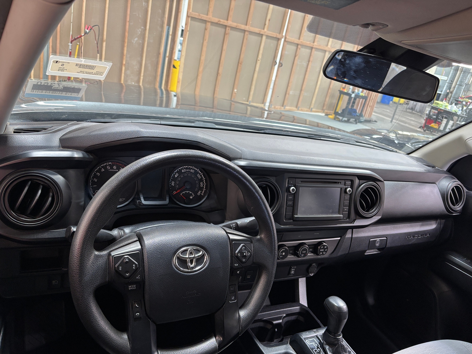 Thumbnail: 2019 Toyota Tacoma - 3