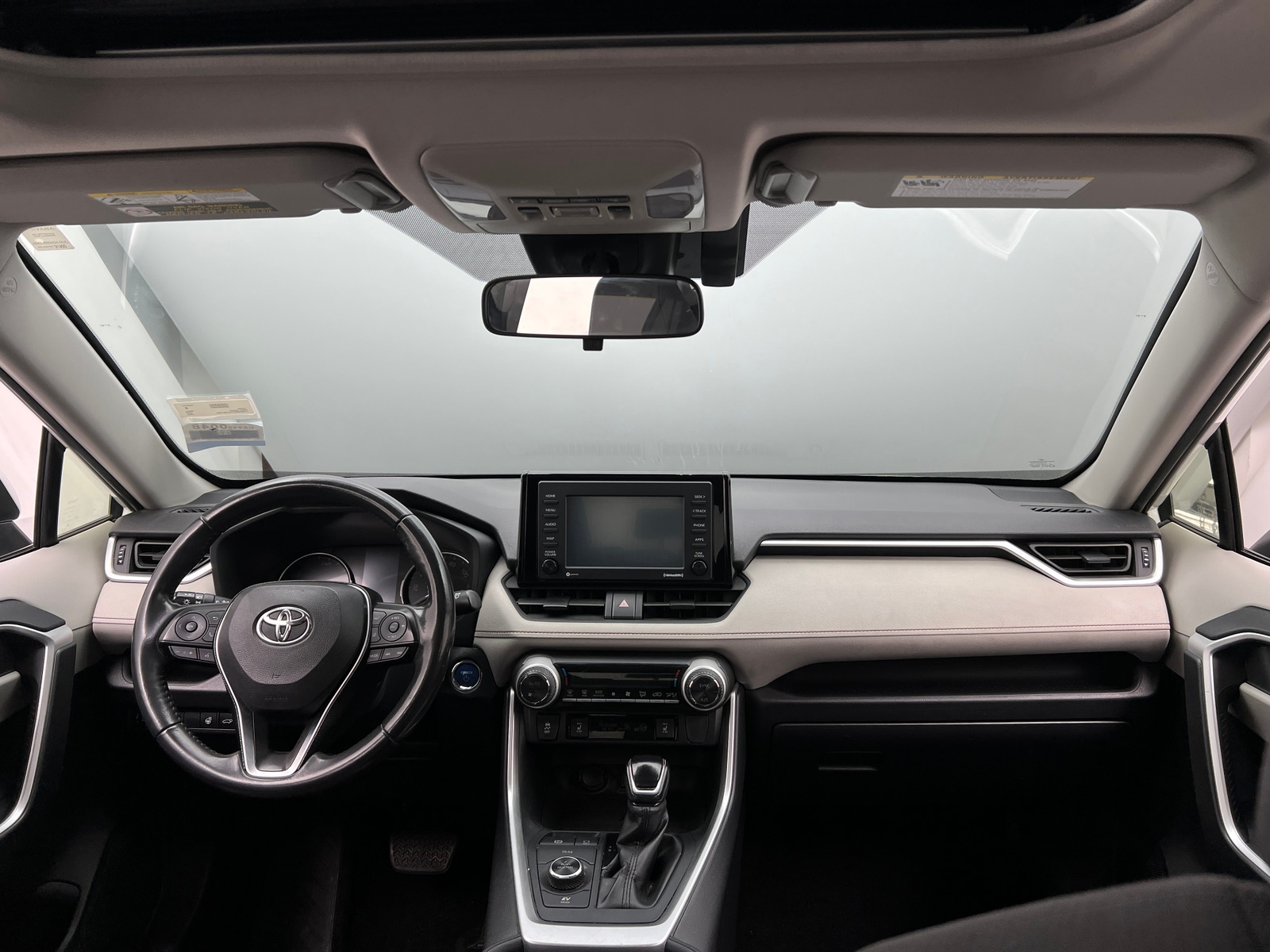 Thumbnail: 2020 Toyota RAV4 - 3