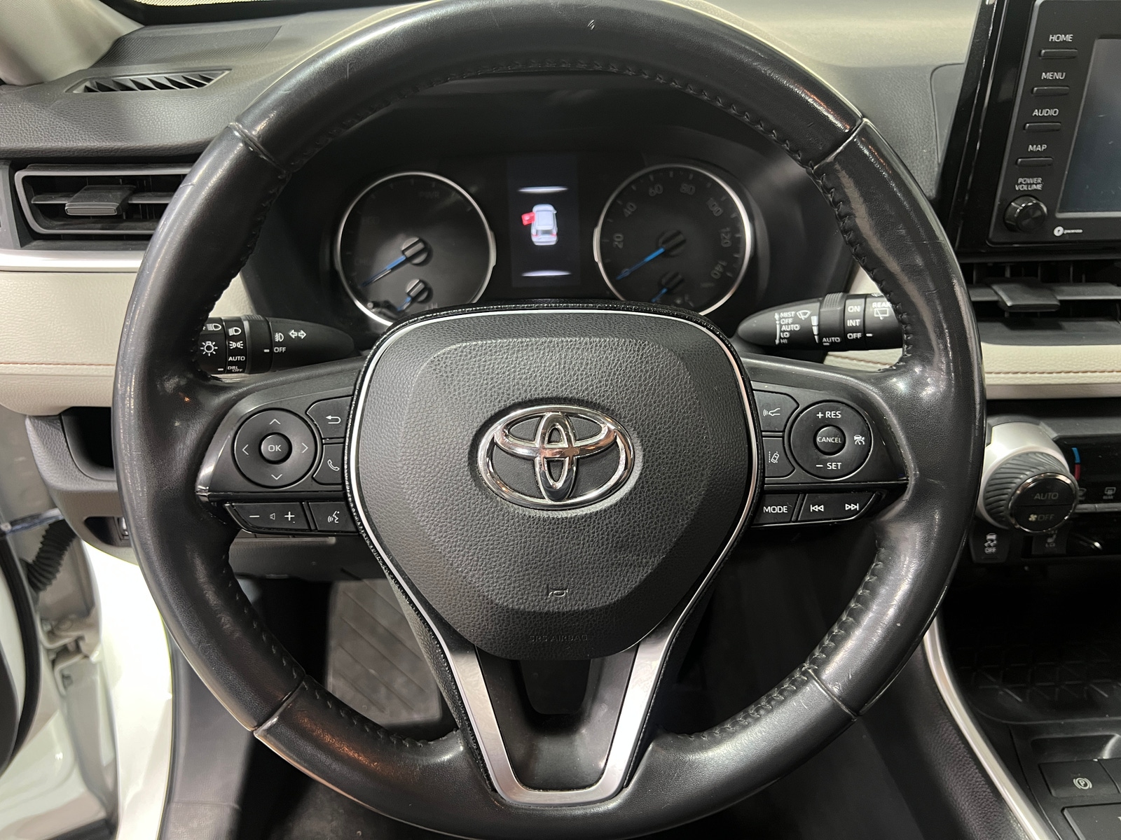 Thumbnail: 2020 Toyota RAV4 - 5