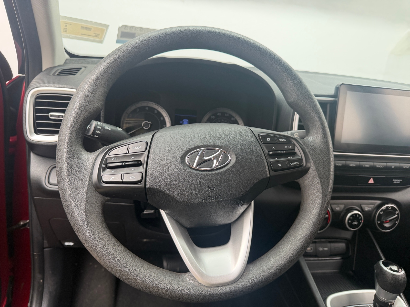 Thumbnail: 2022 Hyundai Venue - 5