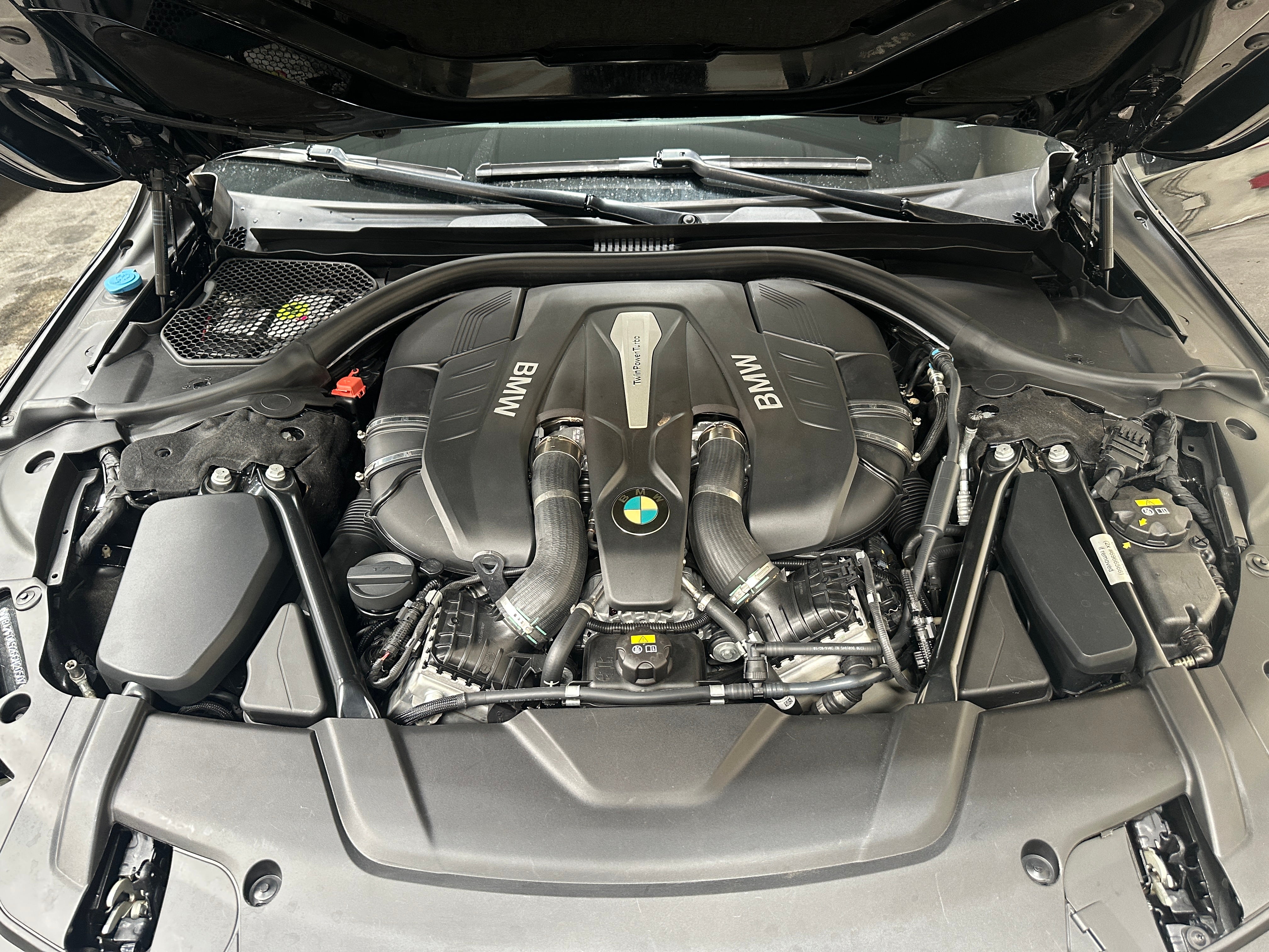 2016 BMW 7 Series