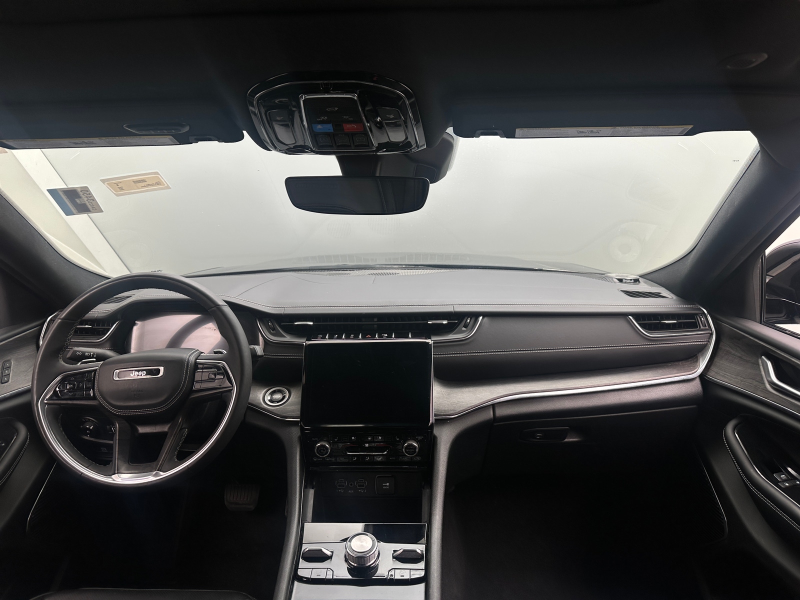 Thumbnail: 2023 Jeep Grand Cherokee L - 2
