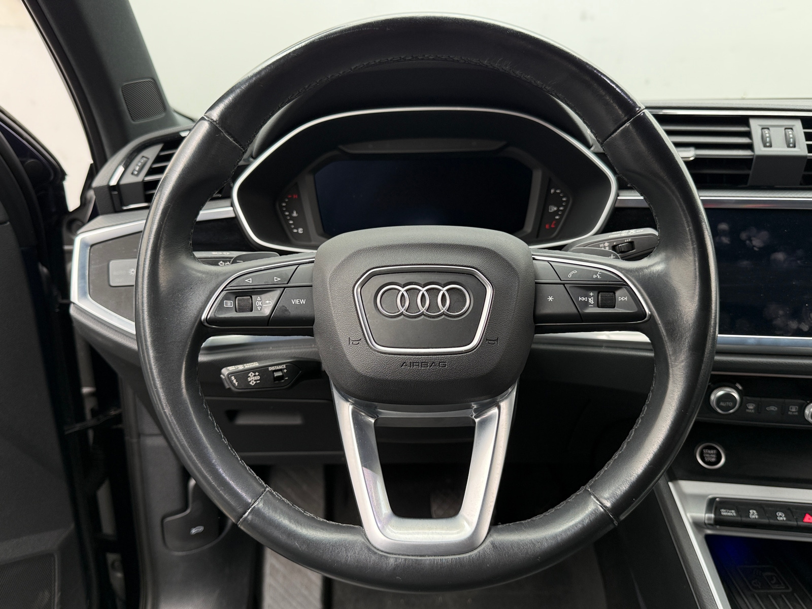 Thumbnail: 2021 Audi Q3 - 5