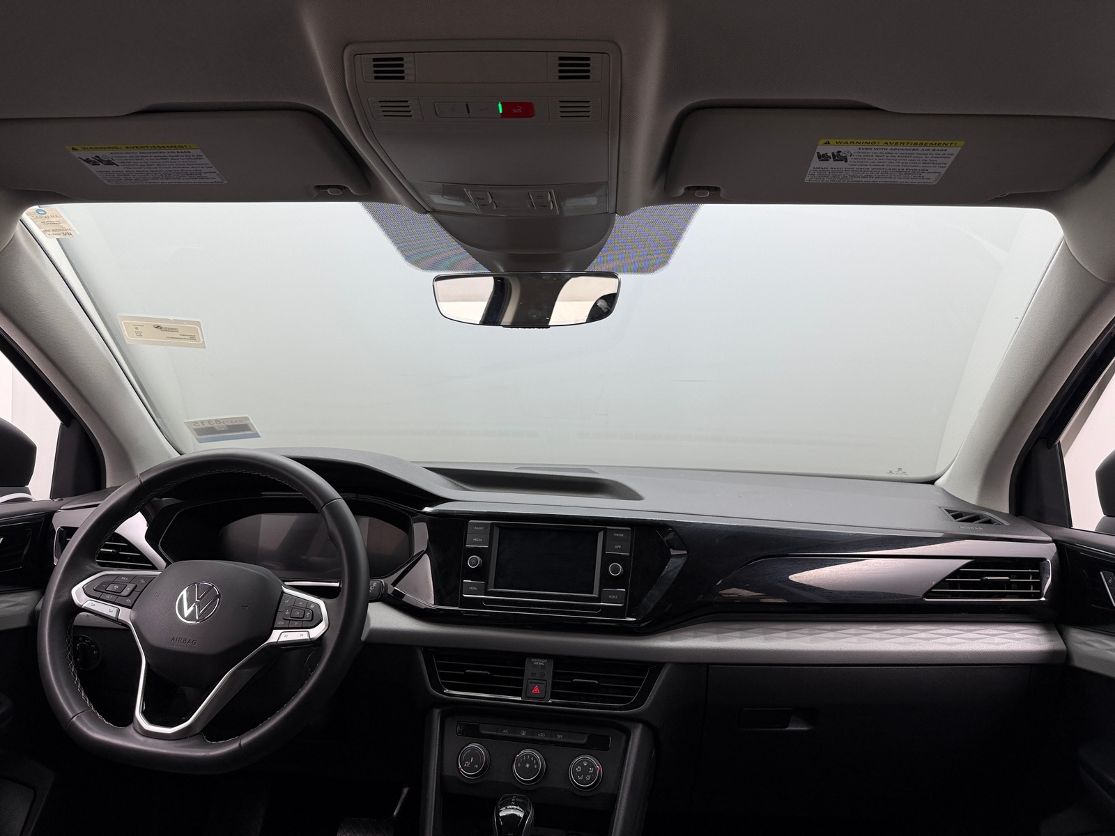 Thumbnail: 2022 Volkswagen Taos - 3