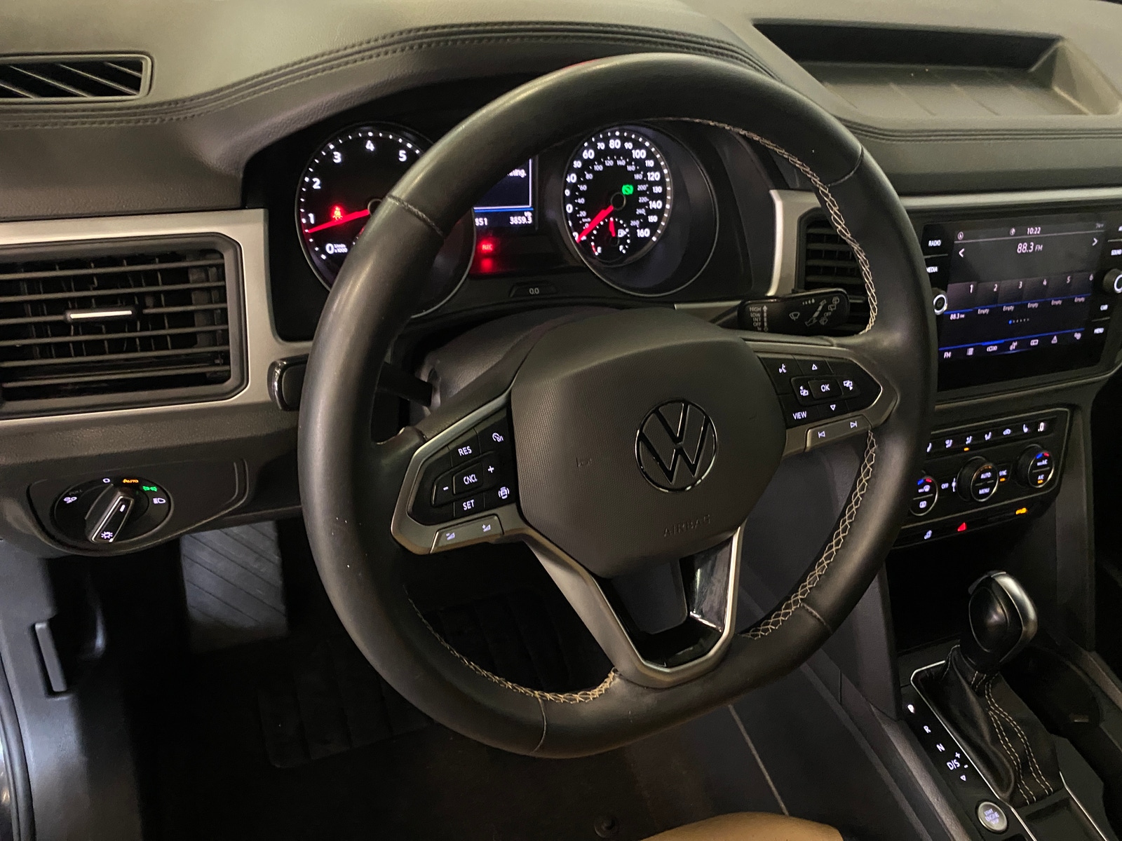 Thumbnail: 2021 Volkswagen Atlas - 4