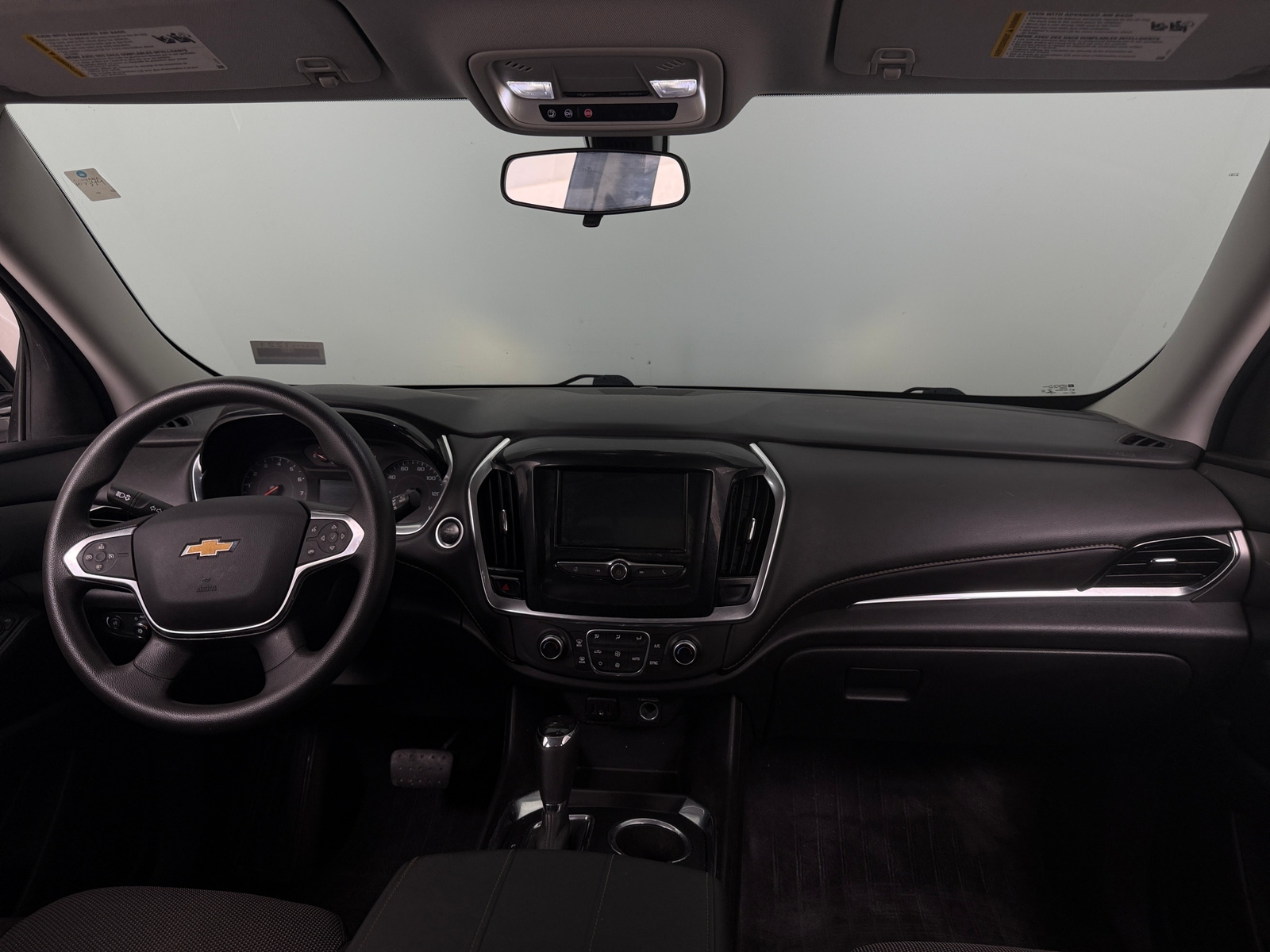 Thumbnail: 2020 Chevrolet Traverse - 3