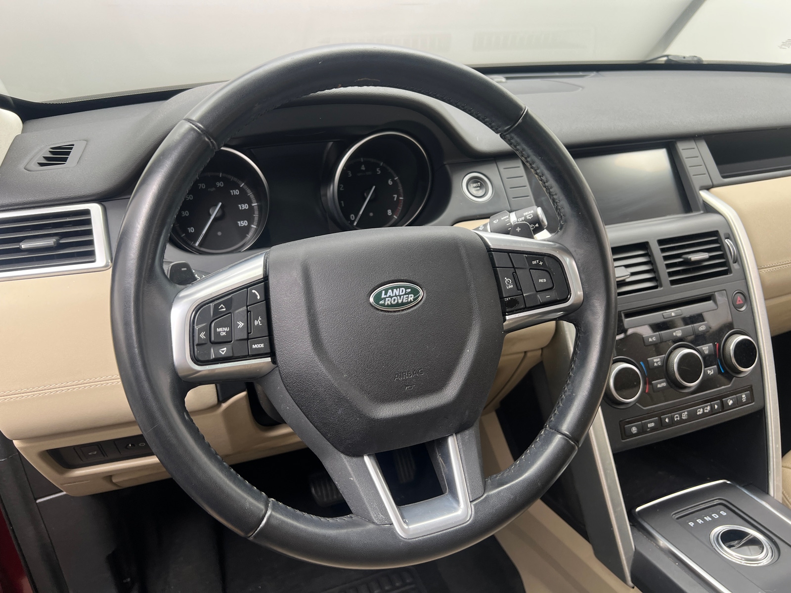 Thumbnail: 2018 Land Rover Discovery Sport - 5