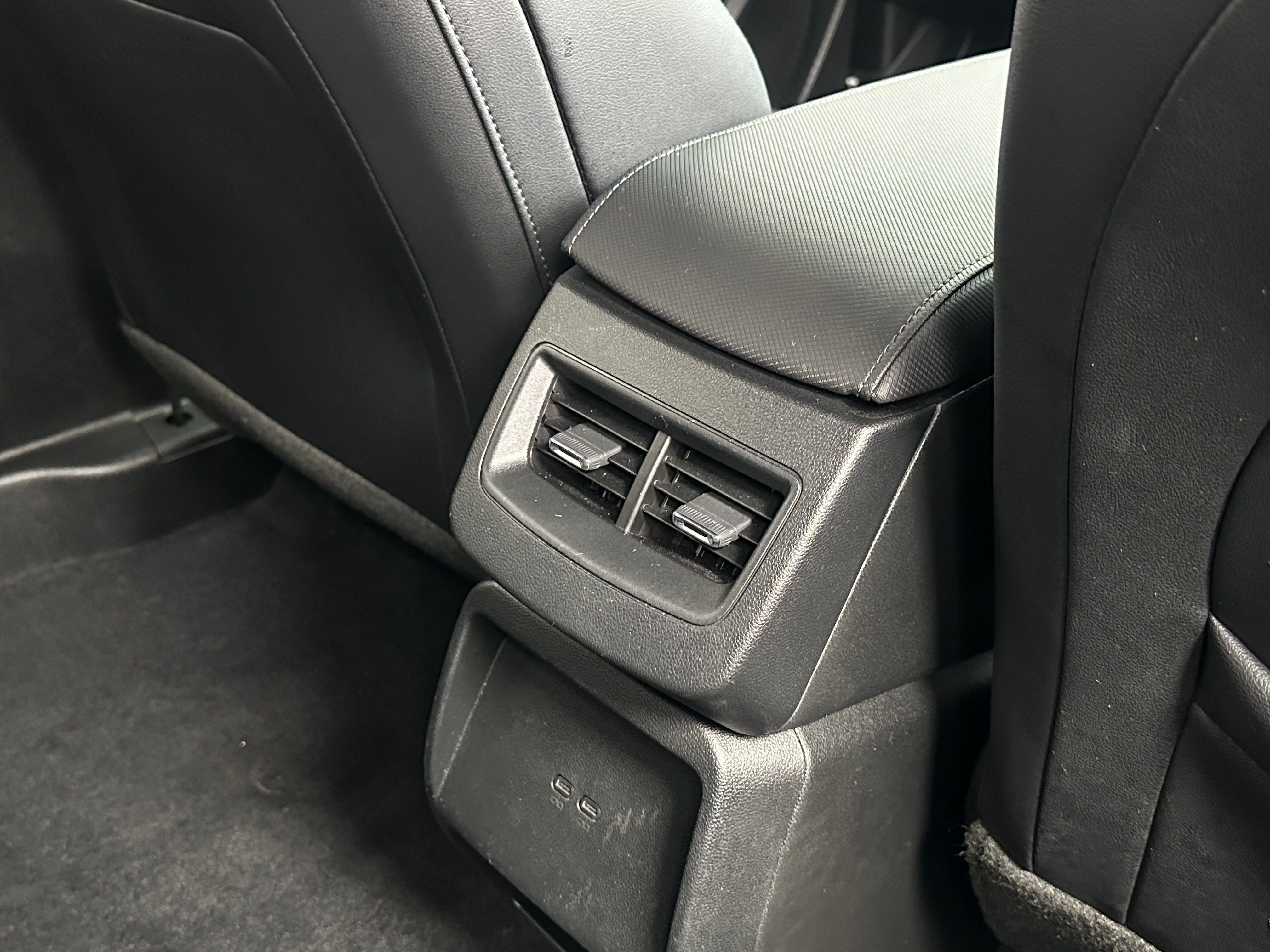 Used 2026 Chevrolet Equinox EV 2LT with VIN 3GN7DNRP7TS132130 for sale in Auburn, WA