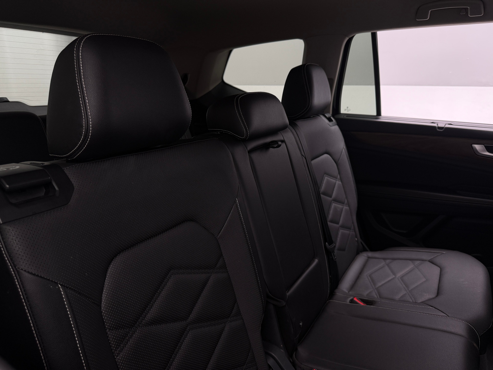 Thumbnail: 2025 Volkswagen Atlas - 6