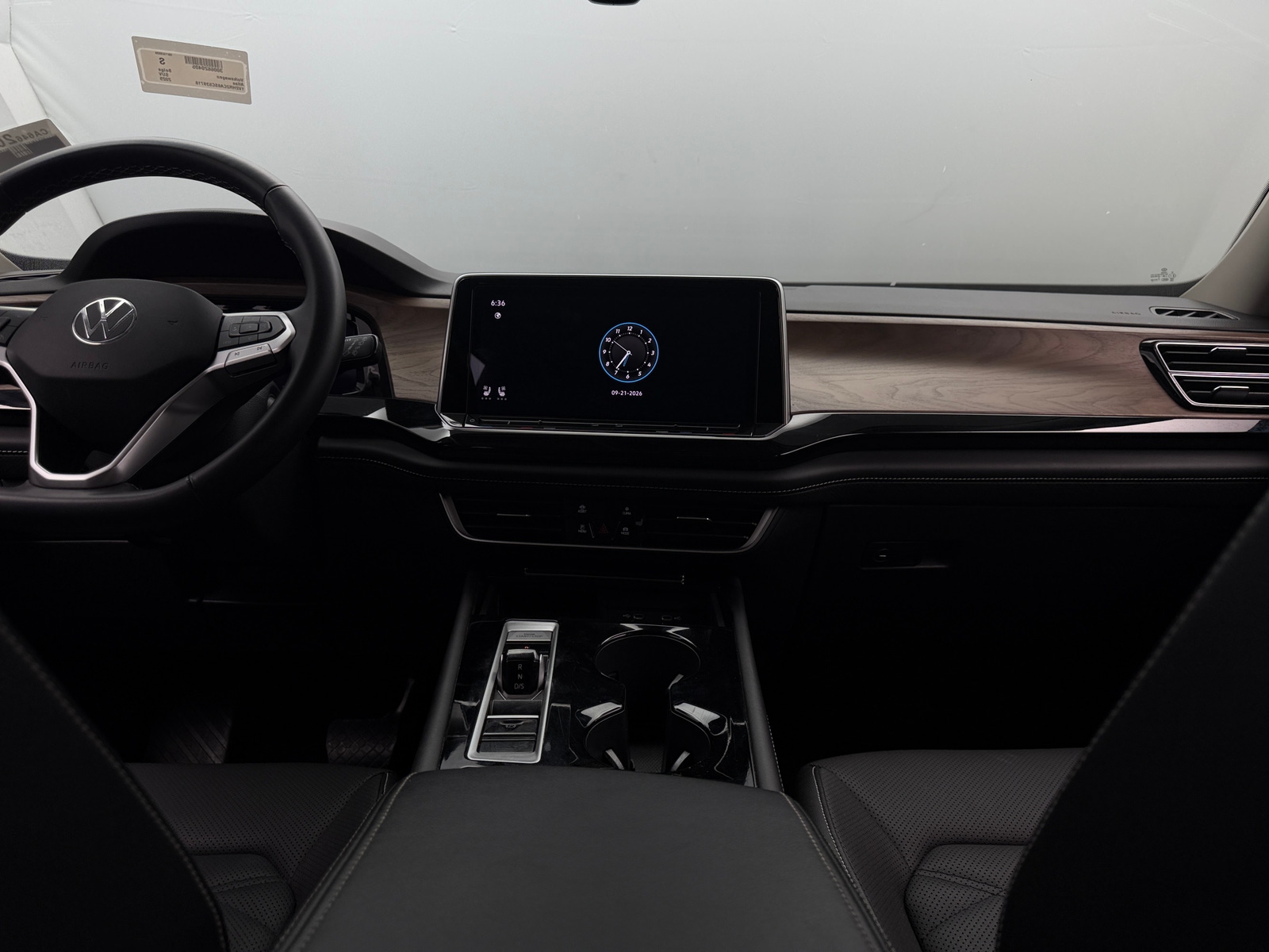 Thumbnail: 2025 Volkswagen Atlas - 3