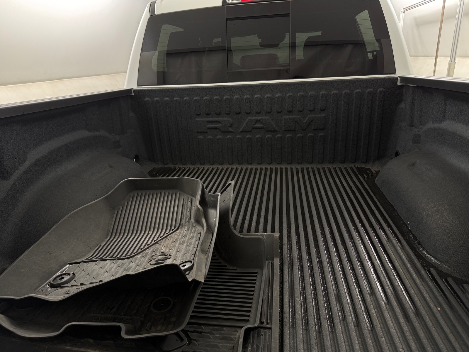 Thumbnail: 2022 RAM 1500 - 6