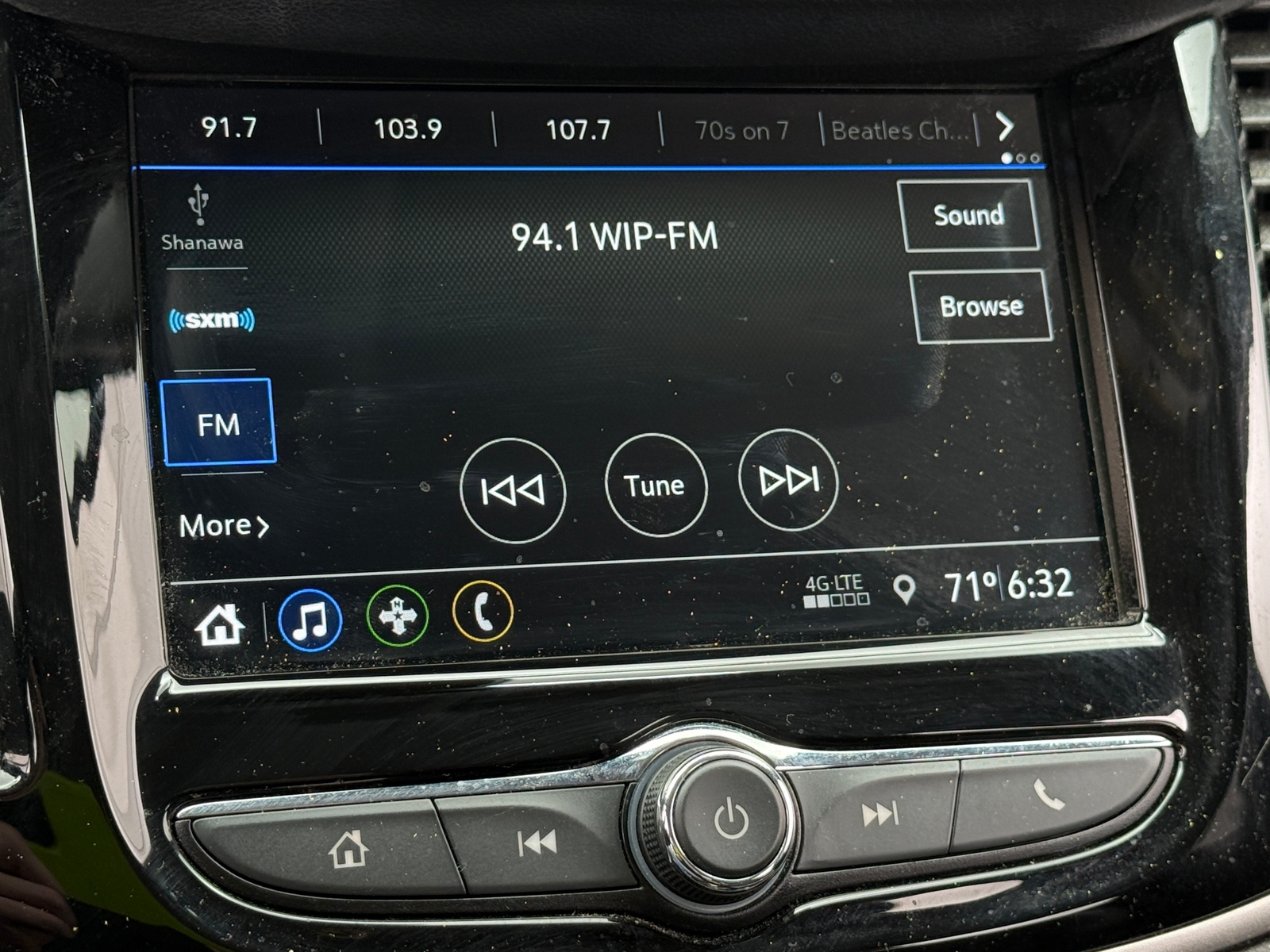 Thumbnail: 2019 Chevrolet Trax - 3