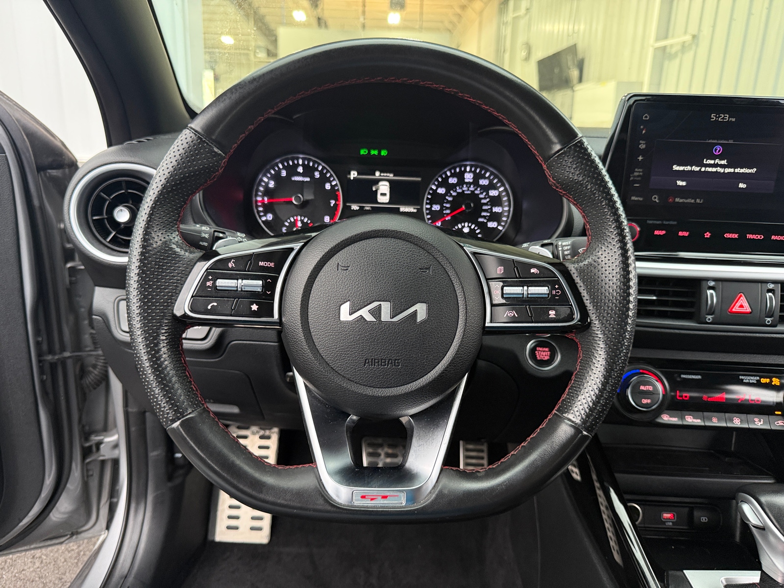 Thumbnail: 2023 Kia Forte - 4