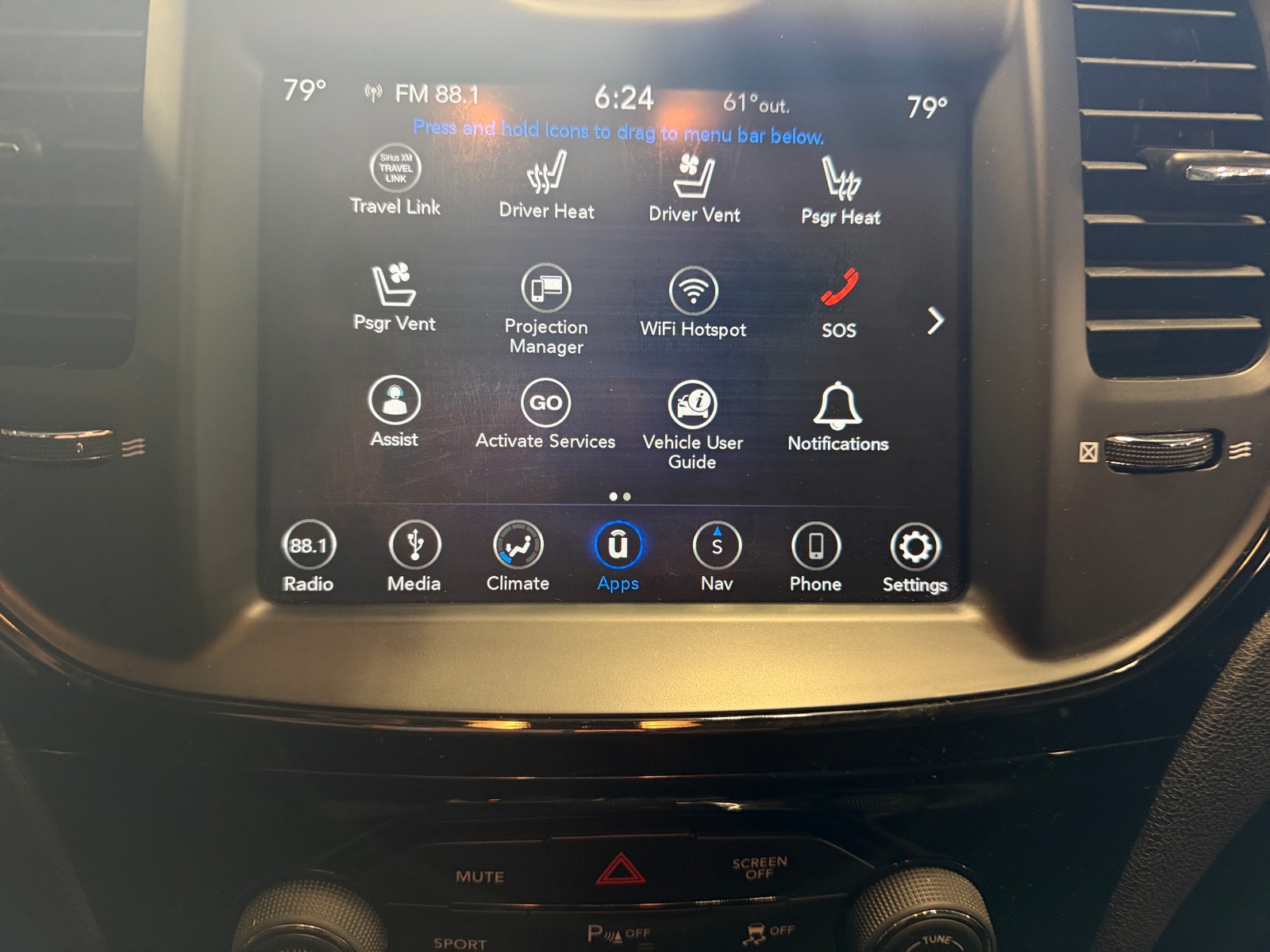 Thumbnail: 2019 Chrysler 300 - 3