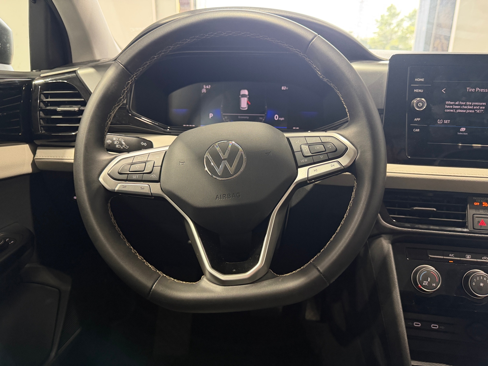 Thumbnail: 2026 Volkswagen Taos - 5