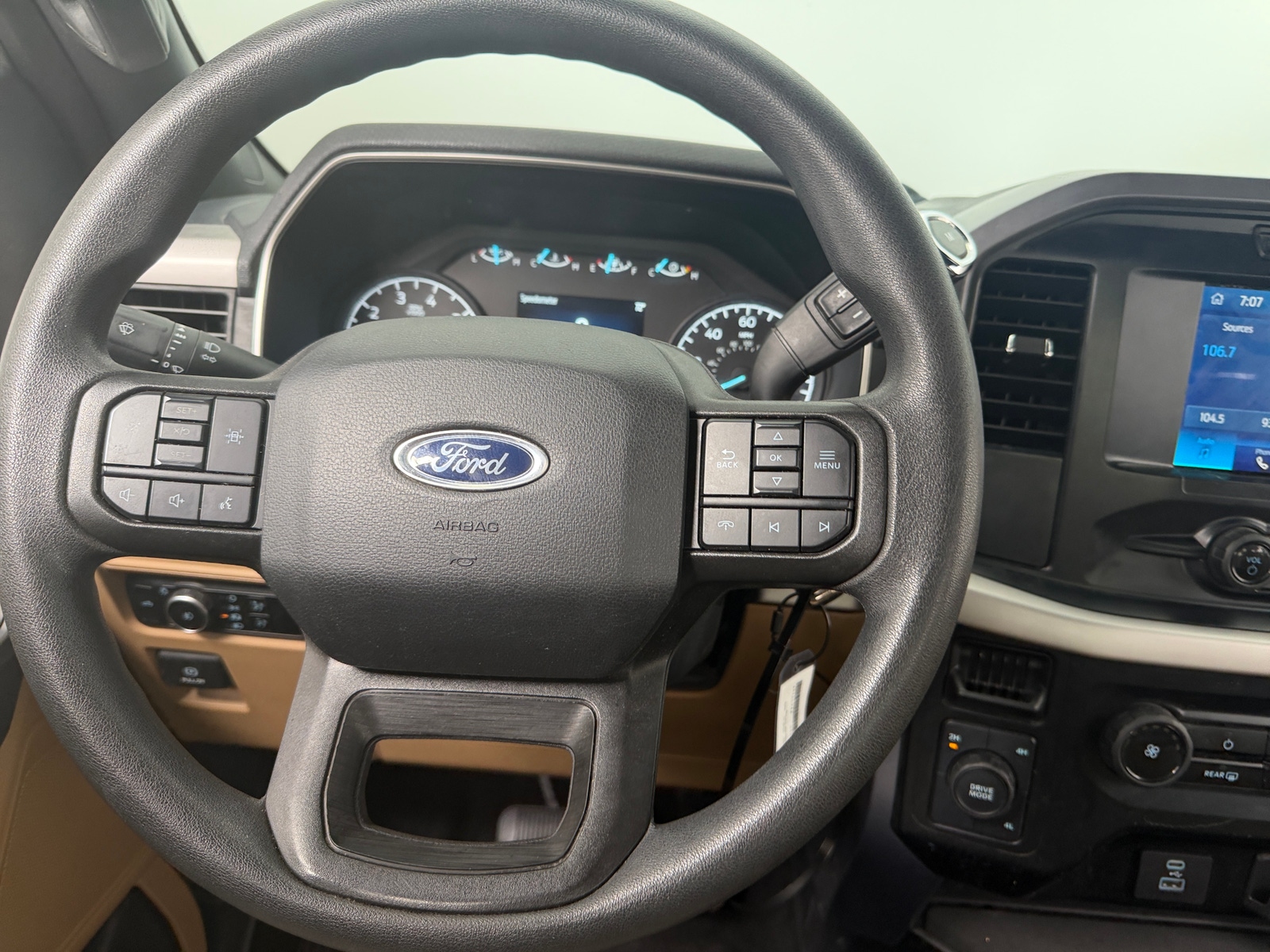 Thumbnail: 2023 Ford Econoline - 5